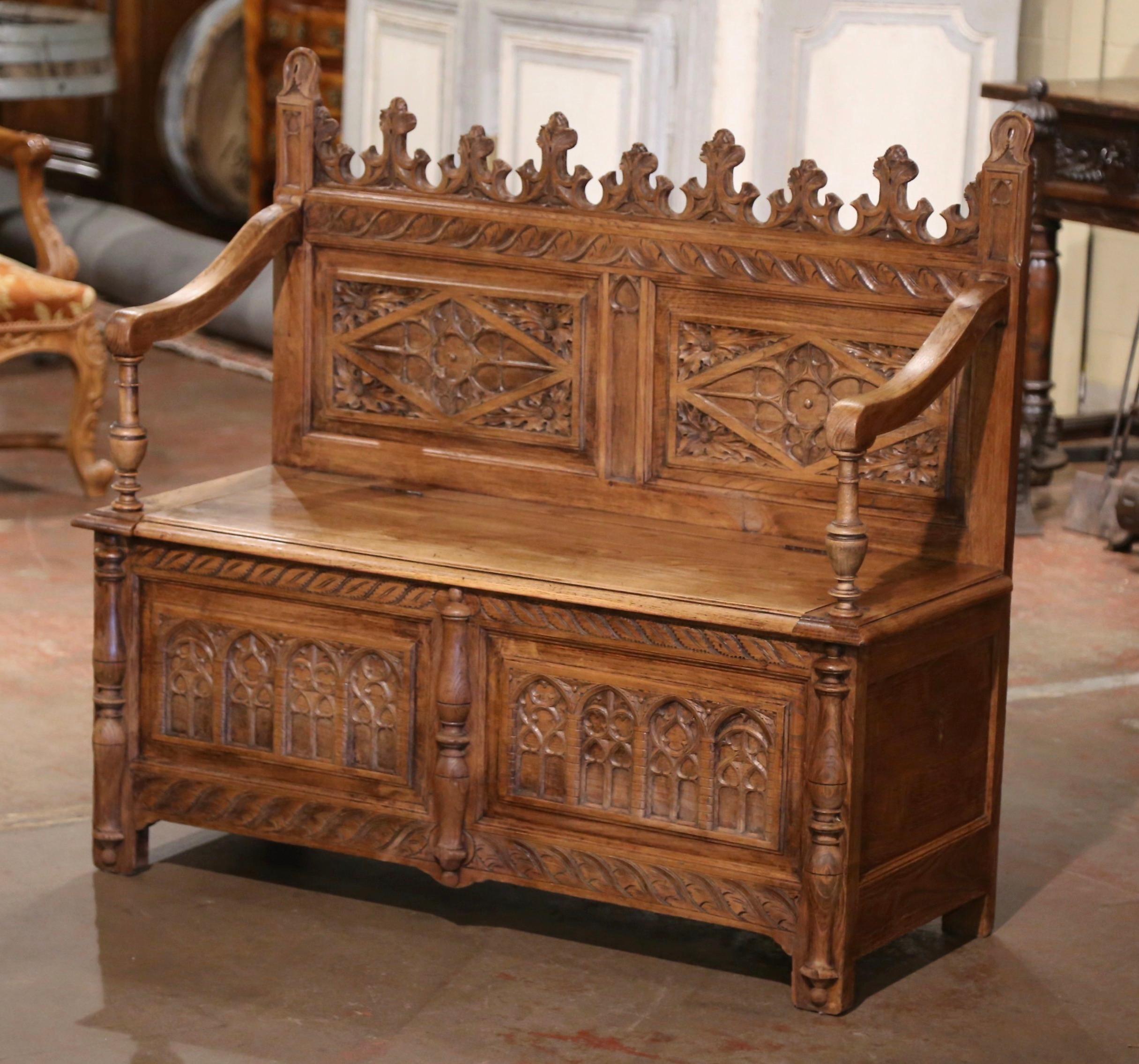 19th Century French Gothic Revival Carved Bleached Oak Hall Bench with Trapdoor For Sale 2