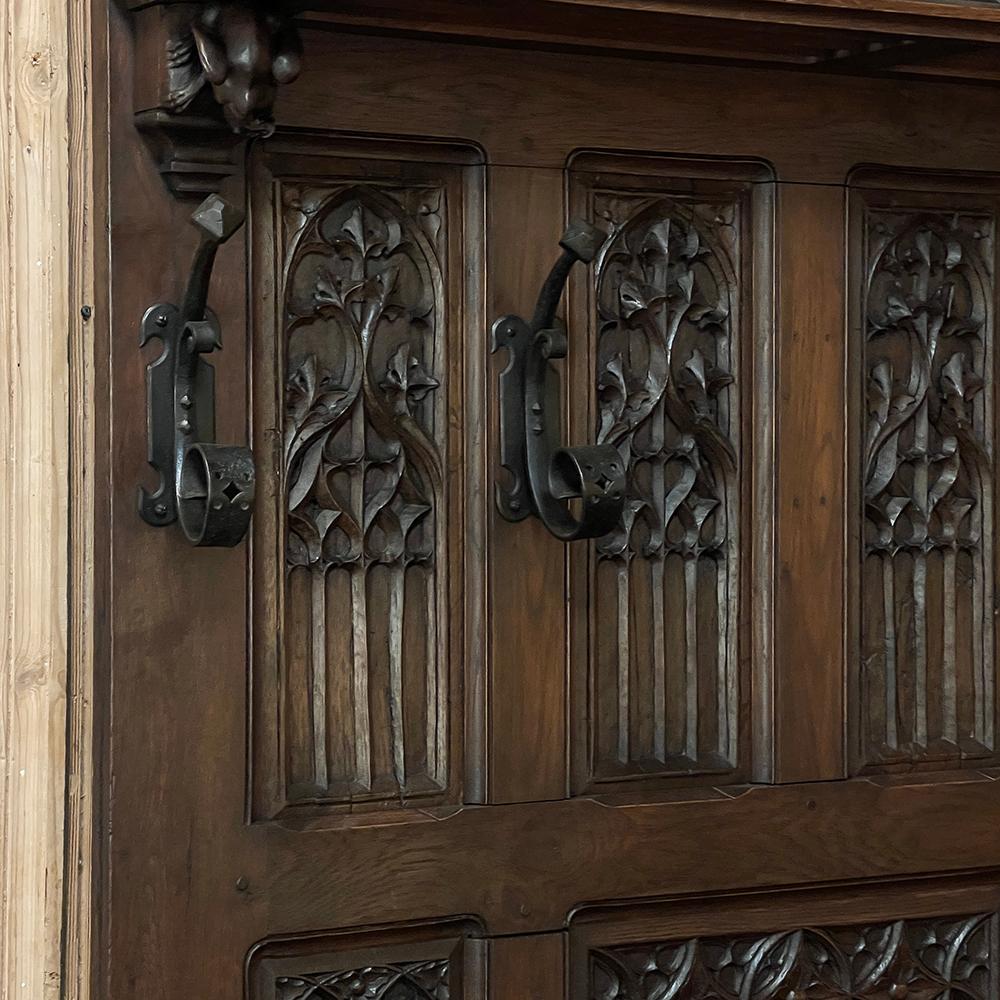 Sculpté à la main Arbre d'entrée Revive gothique français du 19e siècle ~ Porte-manteau en vente