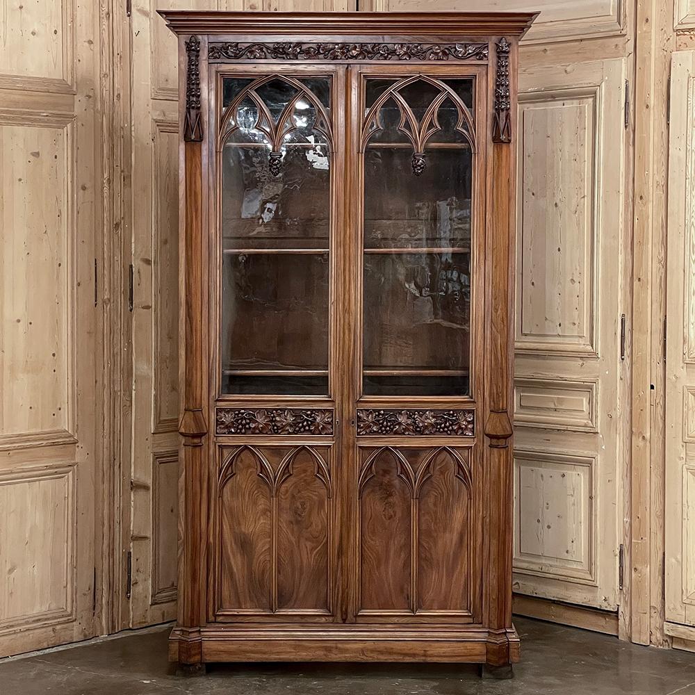 Hand-Carved 19th Century French Gothic Revival Walnut Bookcase ~ Bibliotheque For Sale