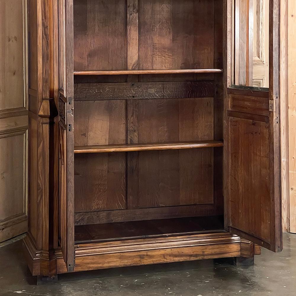 19th Century French Gothic Revival Walnut Bookcase ~ Bibliotheque For Sale 2