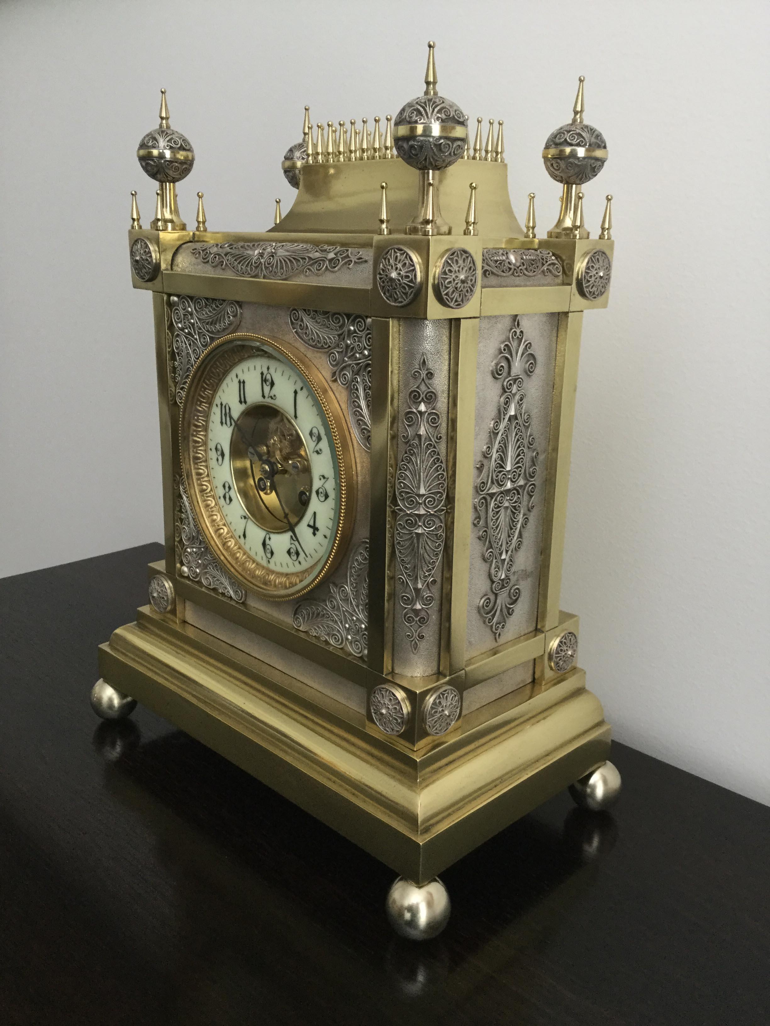 brass mantel clock