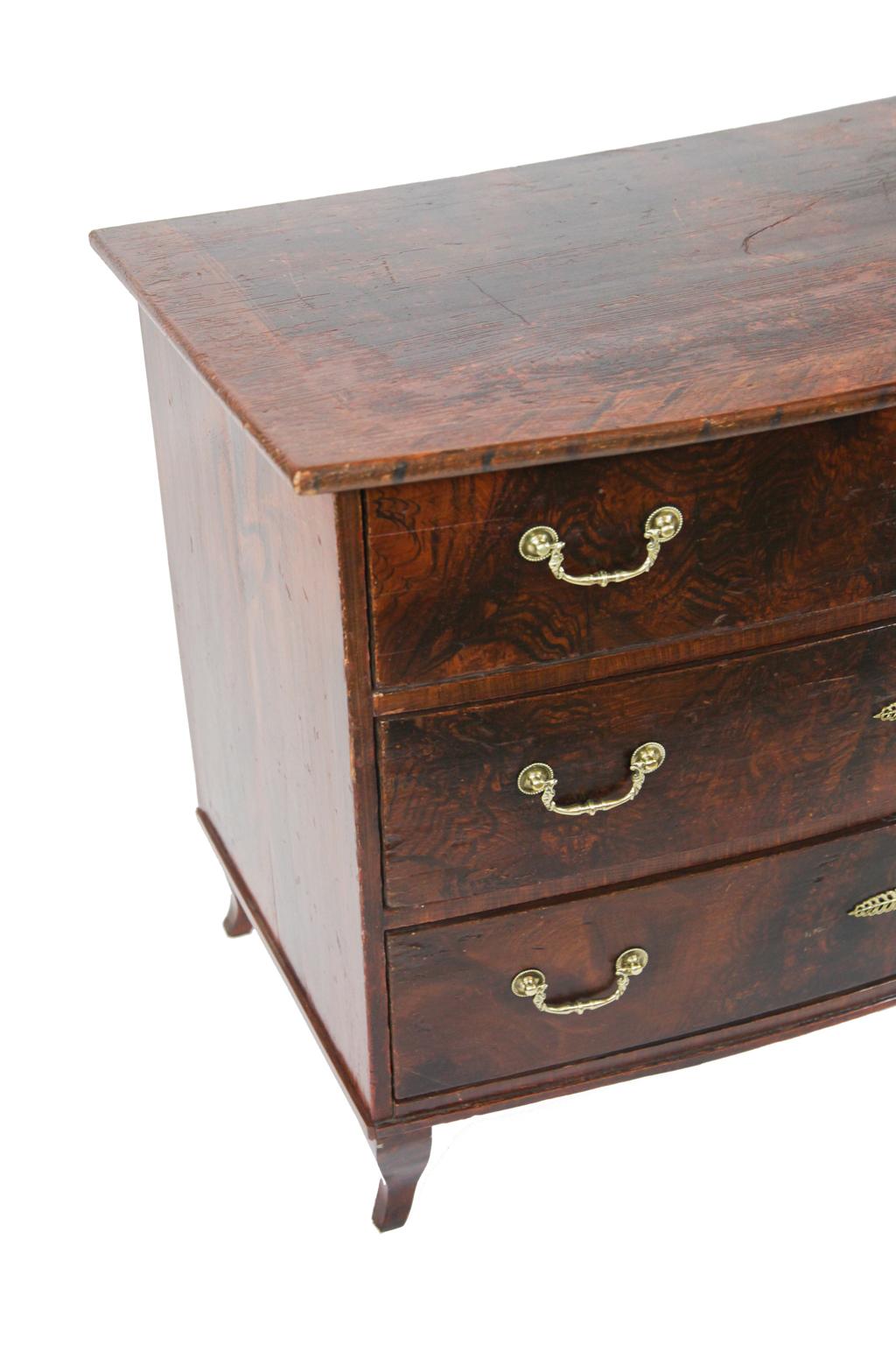 Hand-Painted 19th Century French Grain Painted Bow Front Chest For Sale