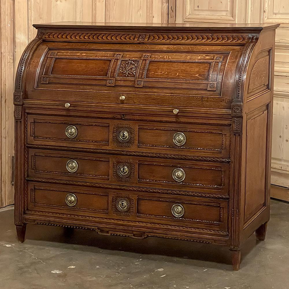 19th Century French Grand Louis XVI Cylinder Desk In Good Condition For Sale In Dallas, TX