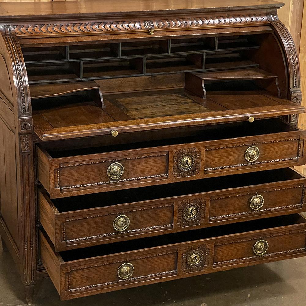 19th Century French Grand Louis XVI Cylinder Desk For Sale 2