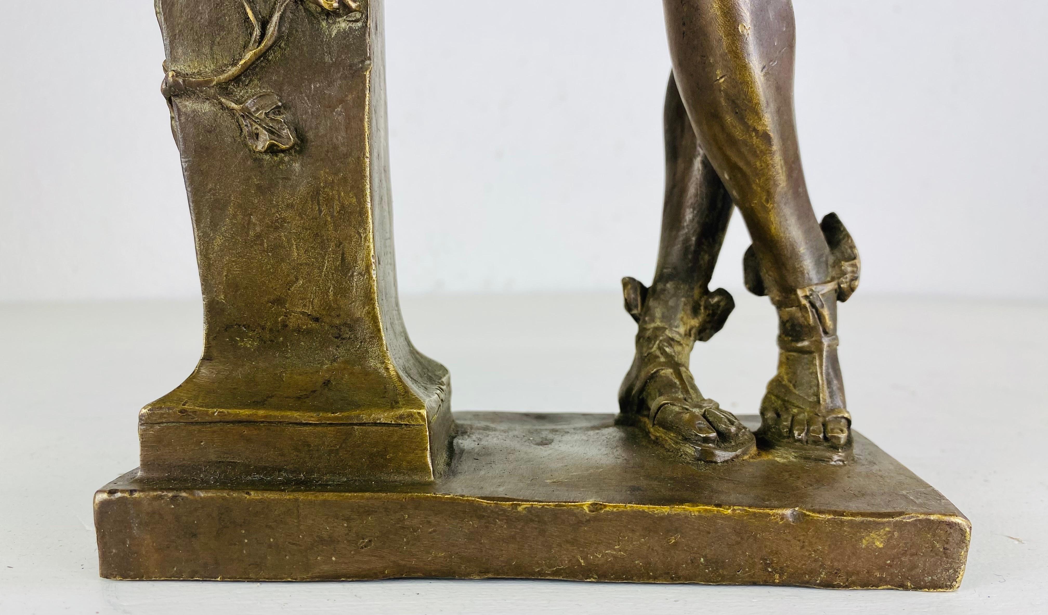 Metallo Bronzo figurativo grand tour francese del XIX secolo firmato Moulin in vendita