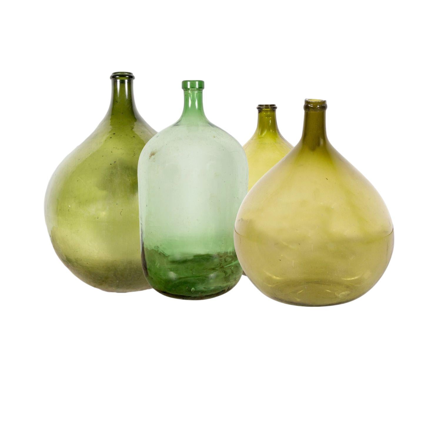 19th Century French Green Glass Demijohn or Dame Jeanne Hand Blown Bottle For Sale 4