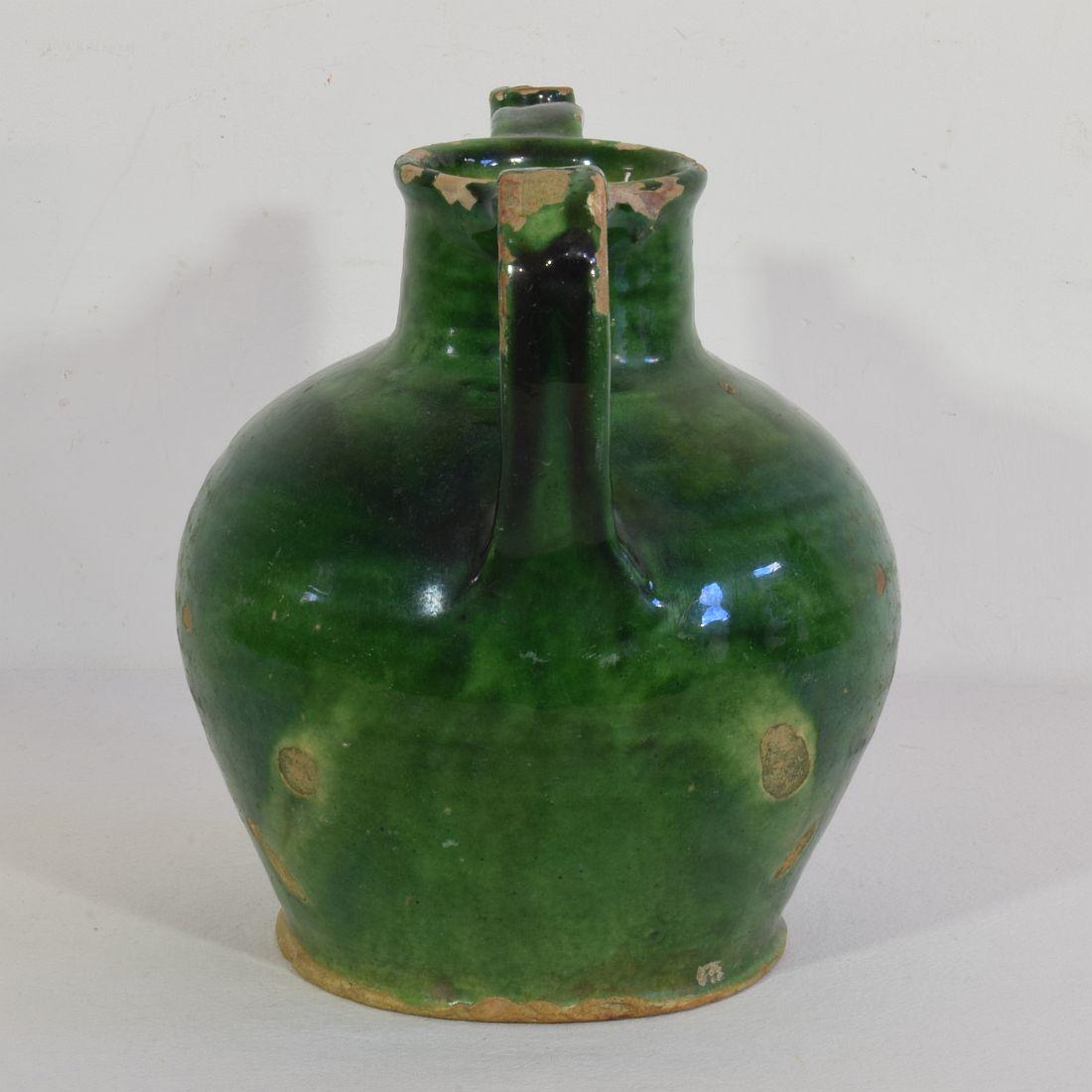 19th Century French Green Glazed Terracotta Jug or Water Cruche In Good Condition In Buisson, FR