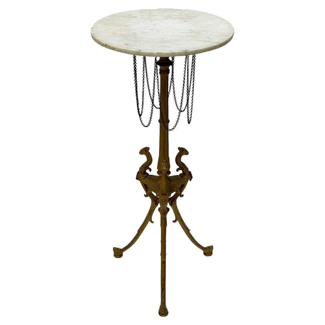 19th Century French guéridon side table For Sale