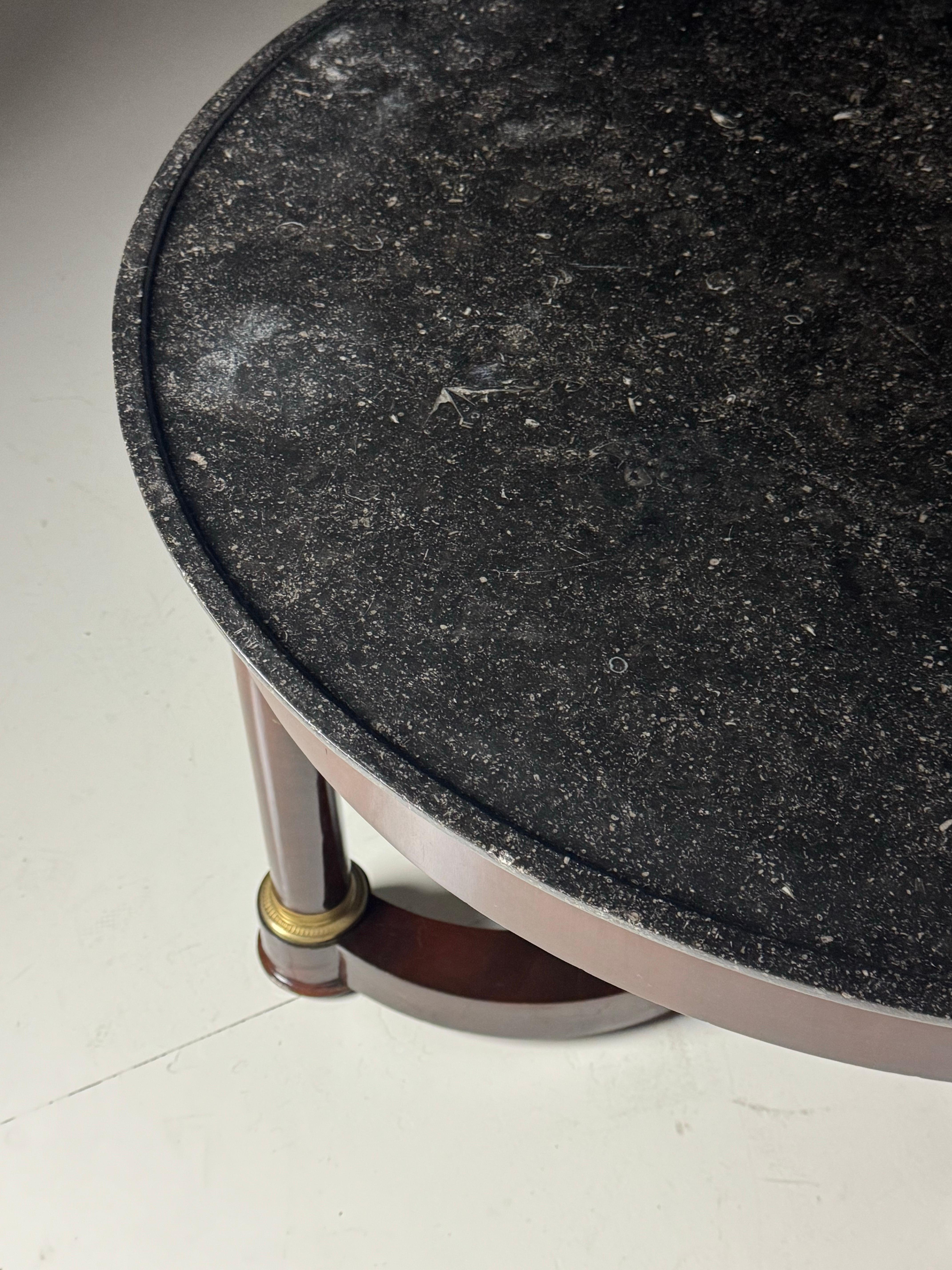 Mesa Gueridón francesa del siglo XIX en venta 1