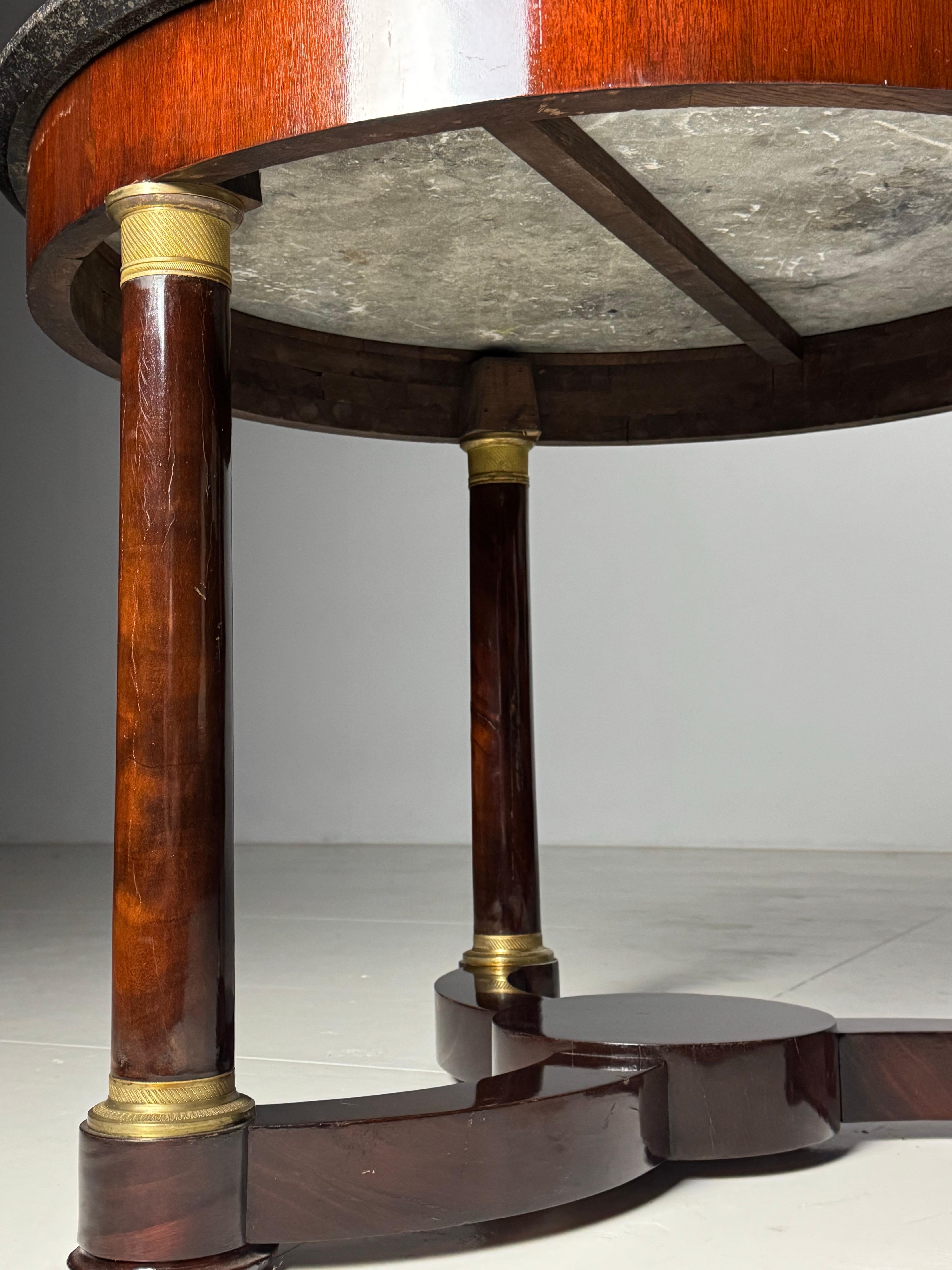 Mesa Gueridón francesa del siglo XIX en venta 3