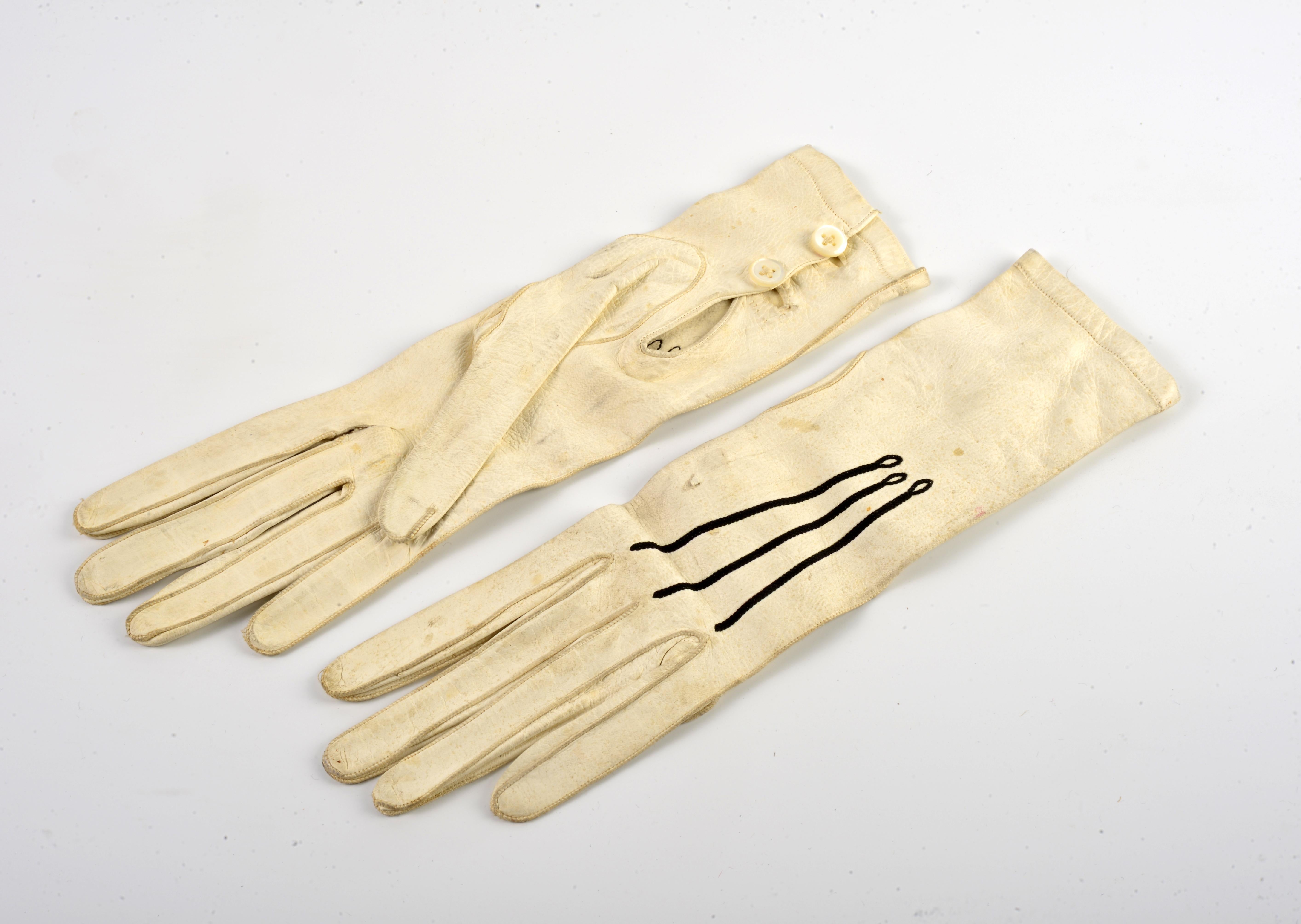 Boîte à gants ou étui à soufflets français du 19e siècle en vente 5