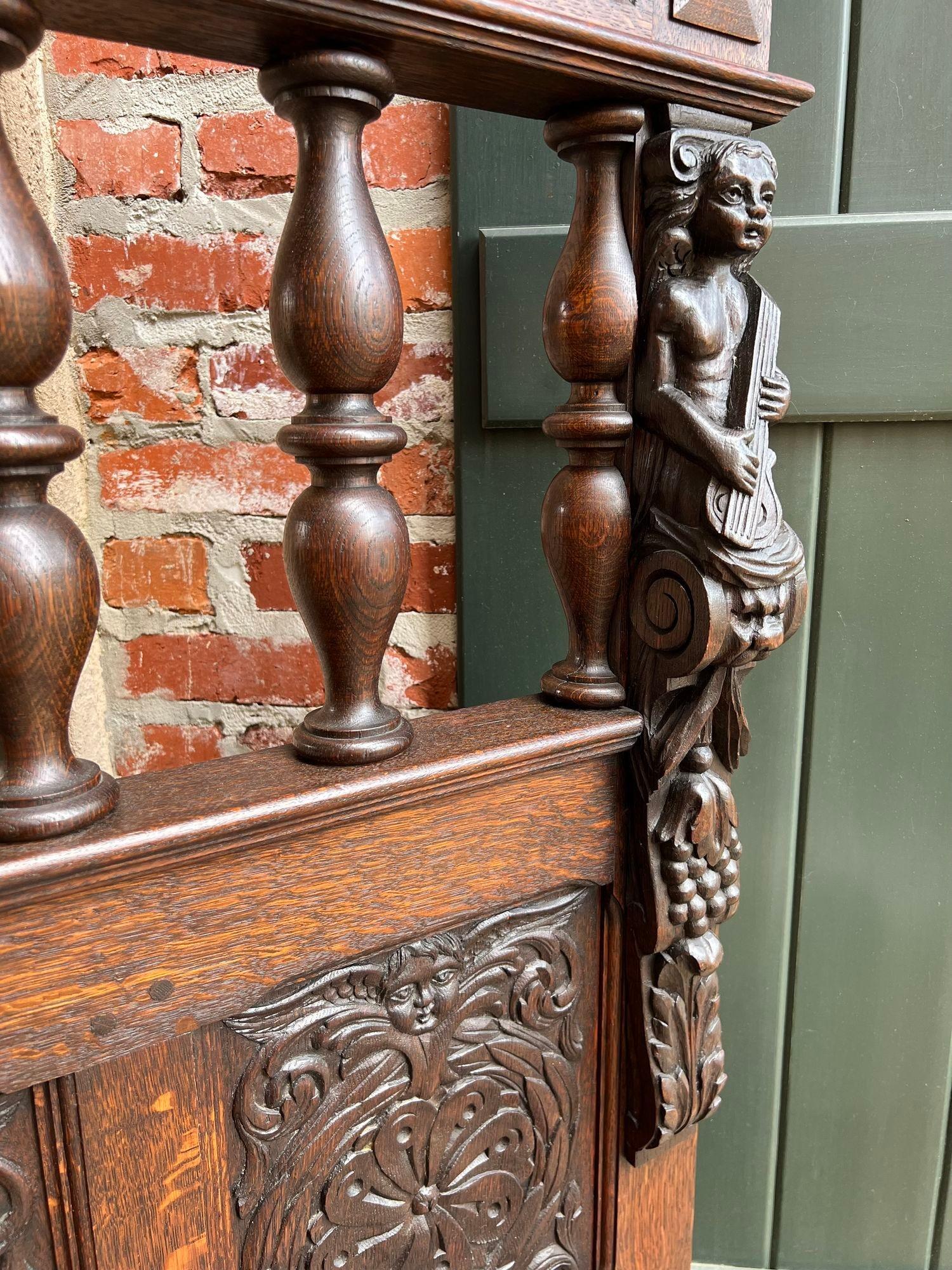 19th Century French Hall Bench Settle Renaissance Carved Oak Cherub Black Forest For Sale 1