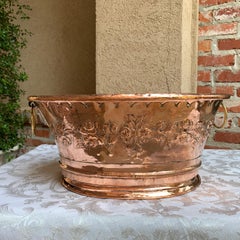 19th Century French Hammered Polished Copper Planter Jardinière Cachepot Brass