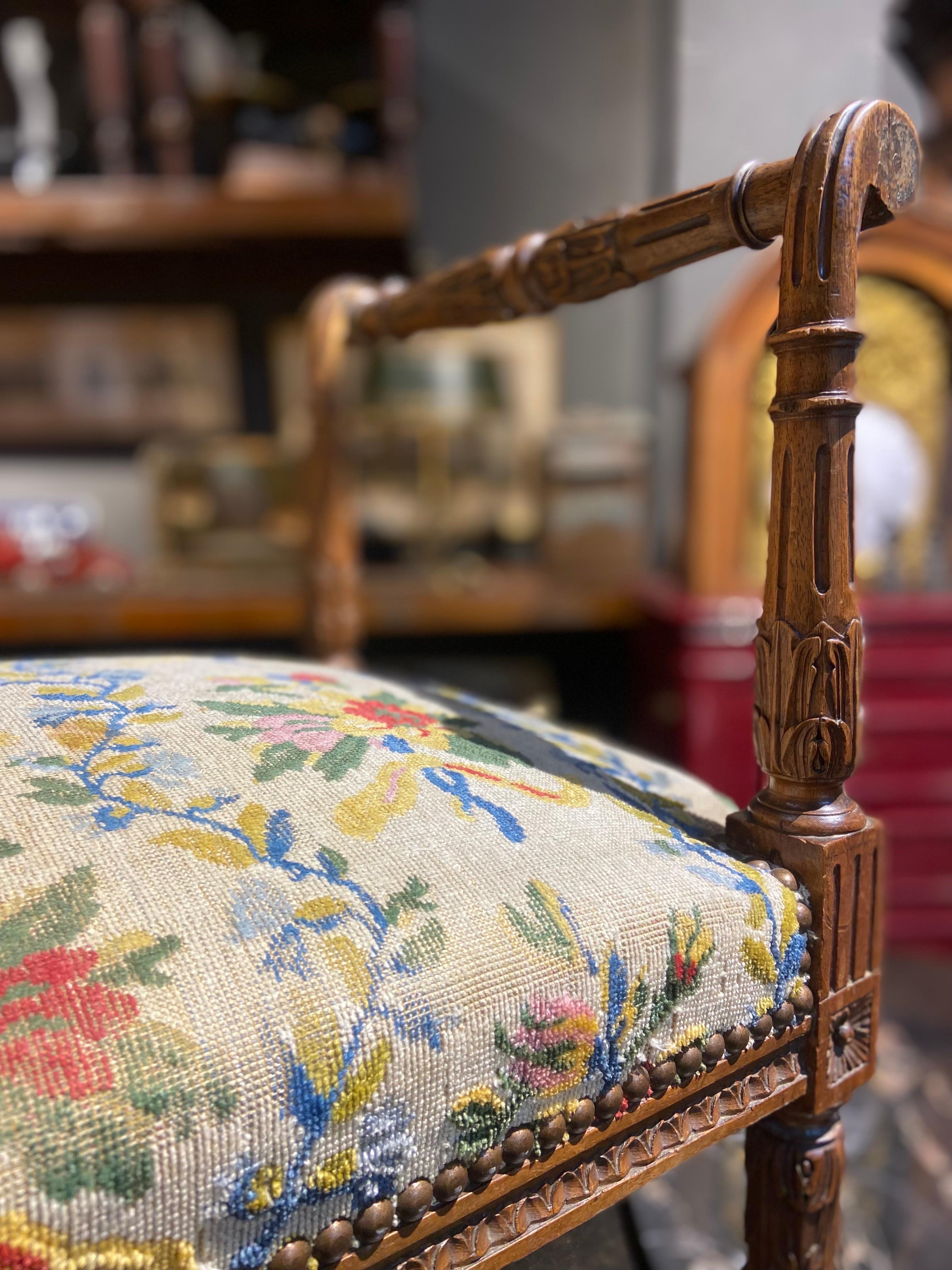19th Century French Hand Carved and Molded Beech Stool with Tapestry Top In Good Condition For Sale In Sofia, BG