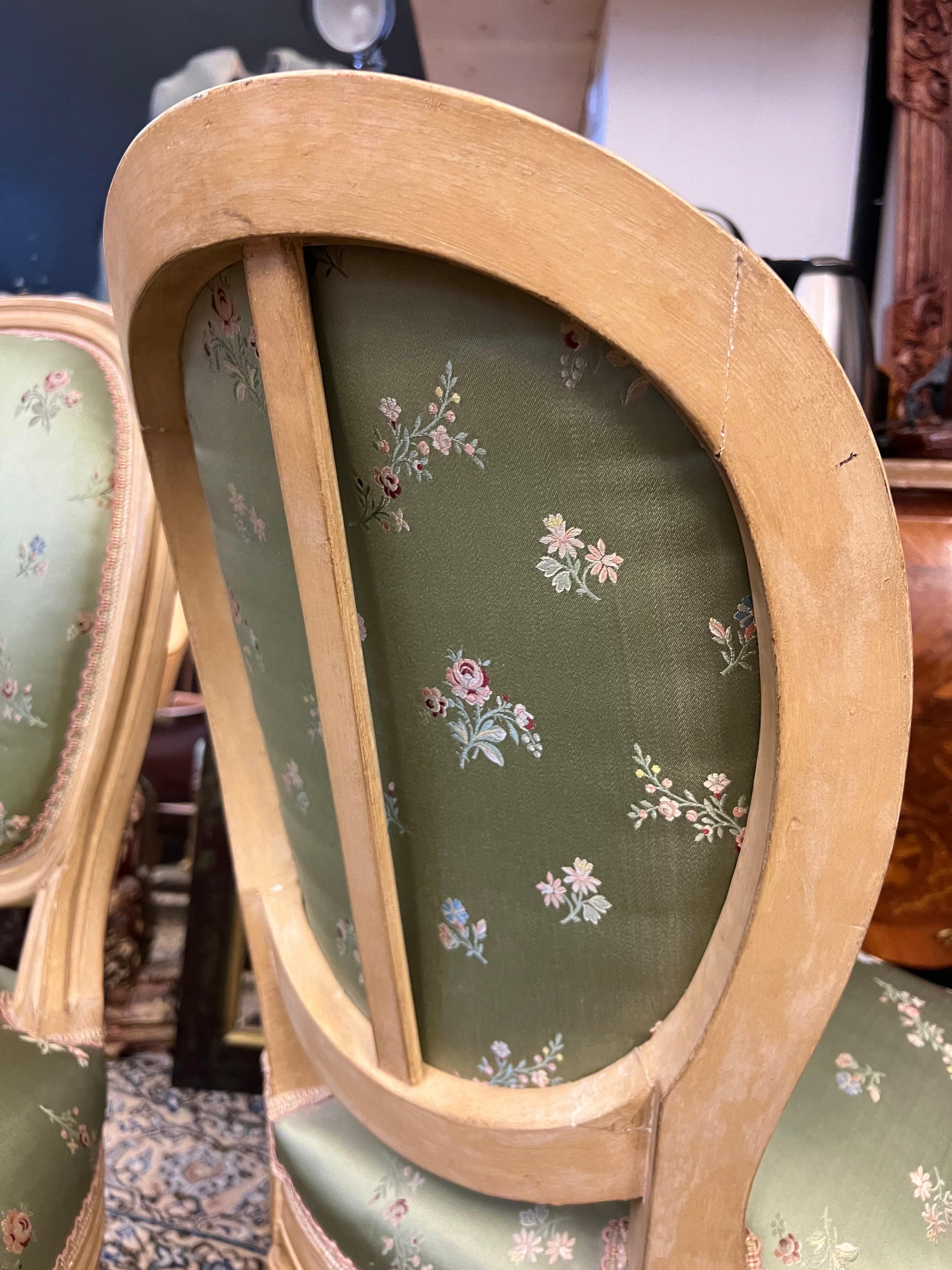 19th Century French Hand Carved Side Chairs in Louis XVI Style in Lelievre Silk For Sale 1