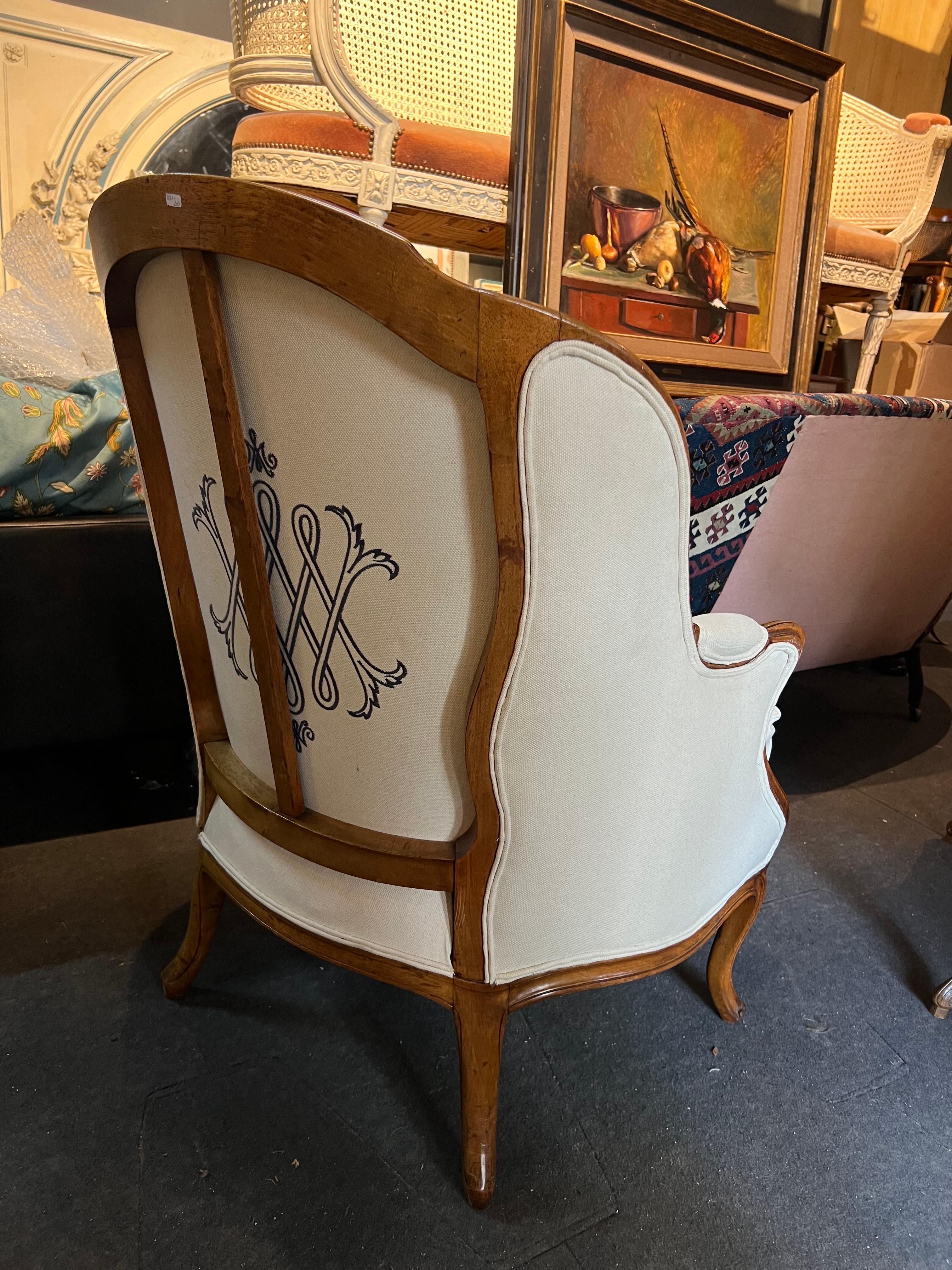 Louis XV 19th Century French Hand Carved Wooden Armchair with Linen Upholstery For Sale