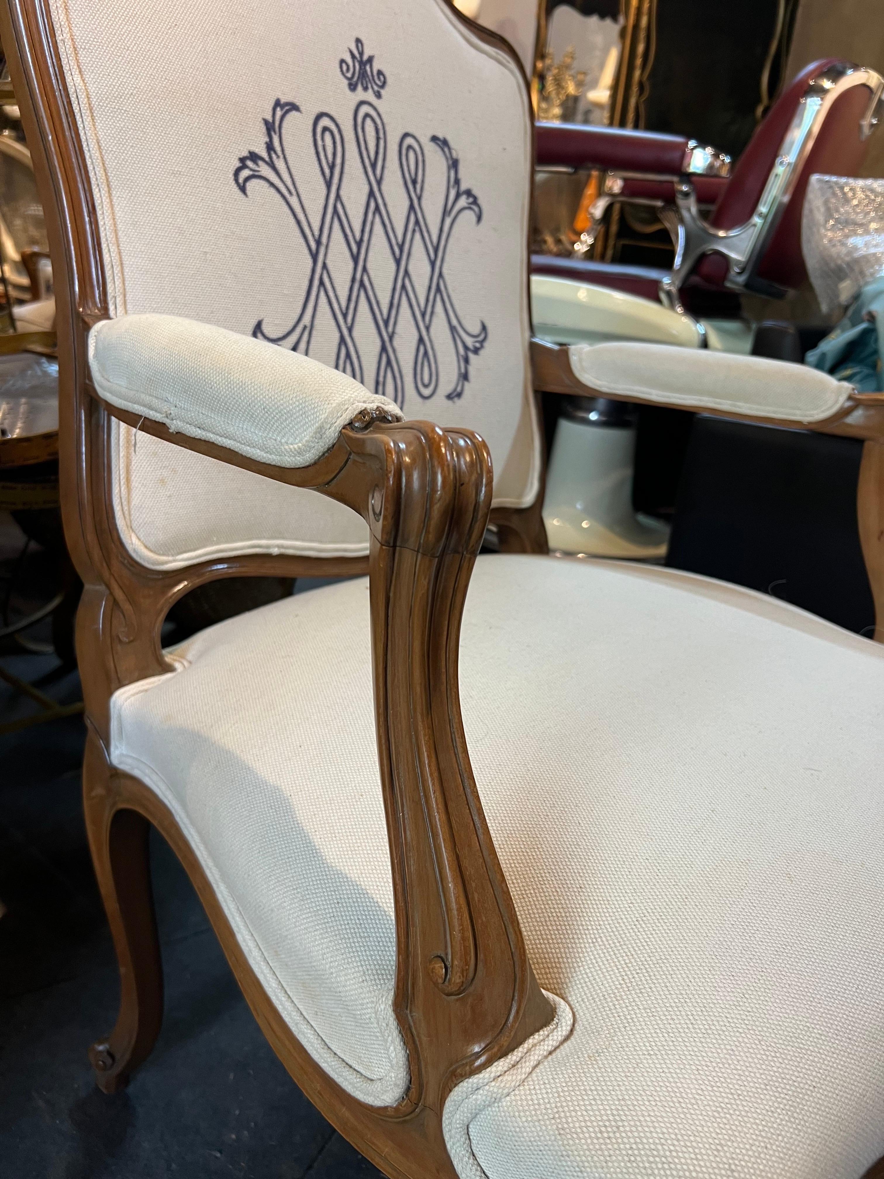 Louis XV 19th Century French Hand Carved Wooden Armchair with Linen Upholstery For Sale
