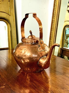 19th Century French Hand-Hammered Copper Kettle with Swing Handle