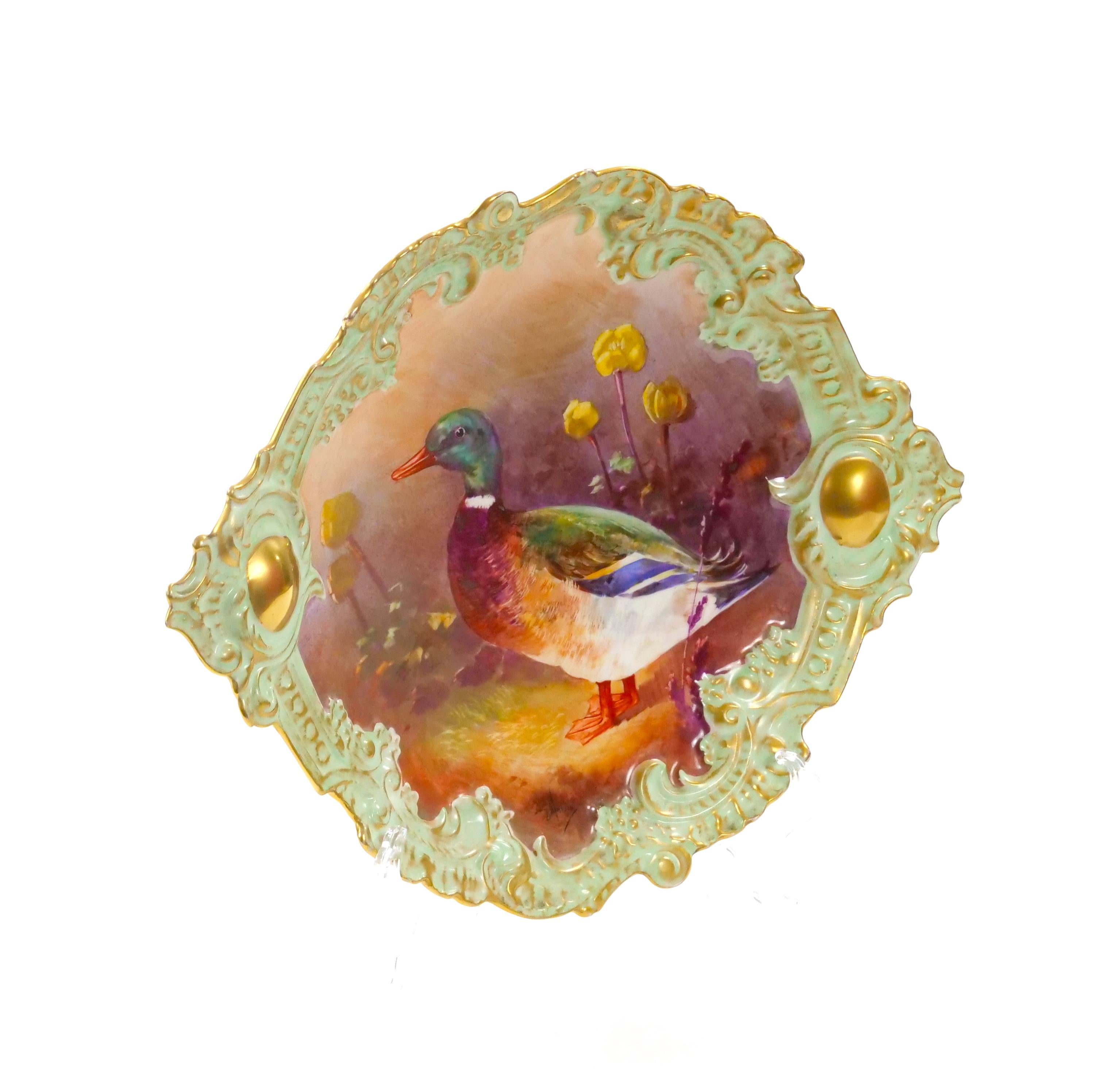 19th Century French Hand Painted and Gilt Gold Decorated Porcelain Wall Plate In Good Condition For Sale In Tarry Town, NY