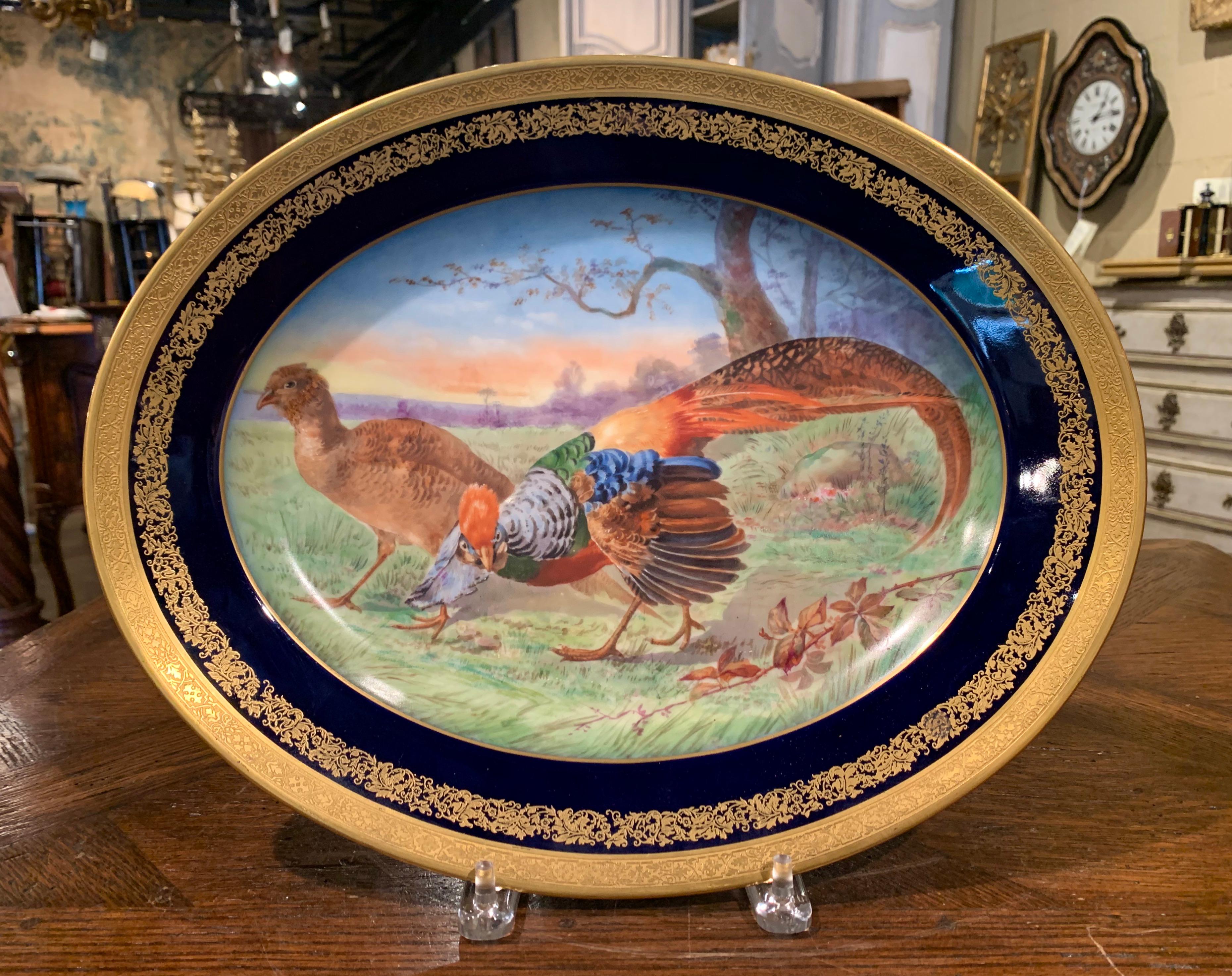19th Century French Hand Painted and Gilt Porcelain Old Paris Limoges Platter In Excellent Condition In Dallas, TX