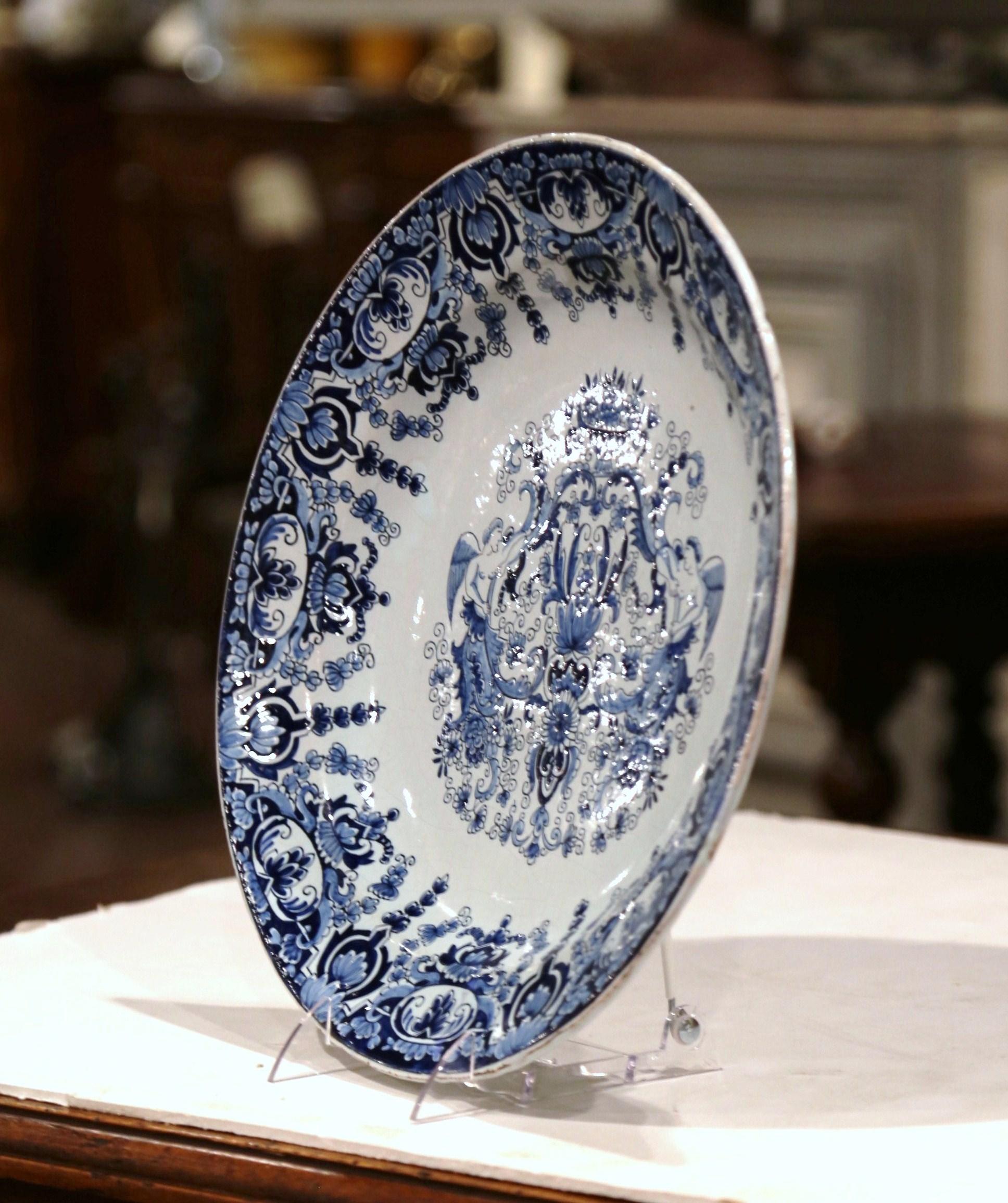 19th Century French Hand Painted Blue and White Faience Charger with Crest Motif 3