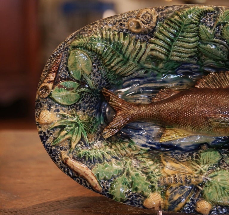 19th Century French Hand Painted Ceramic Barbotine Fish Platter Palissy