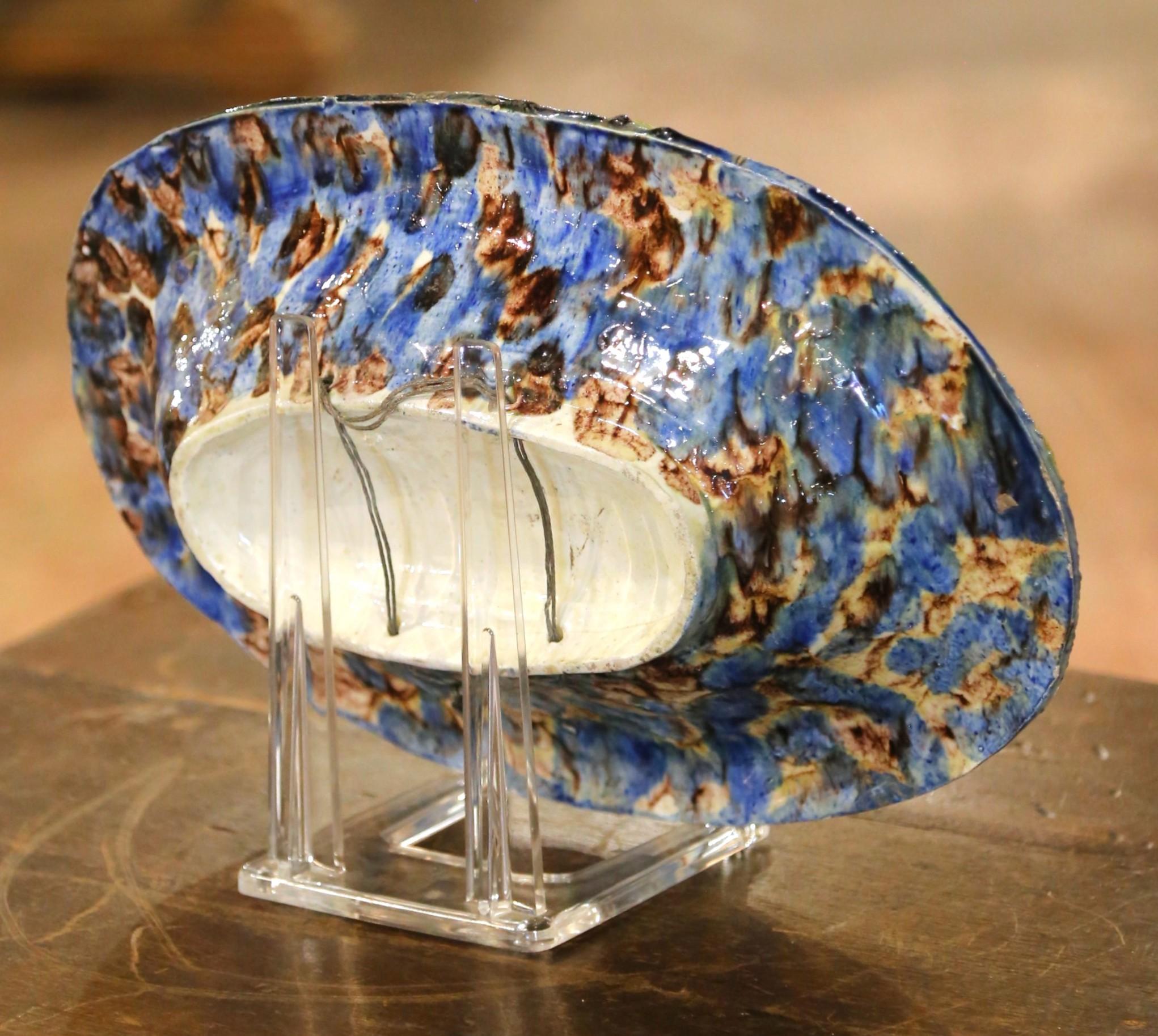 Céramique Plateau à poisson Barbotine en céramique peinte à la main du 19e siècle, style Palissy en vente