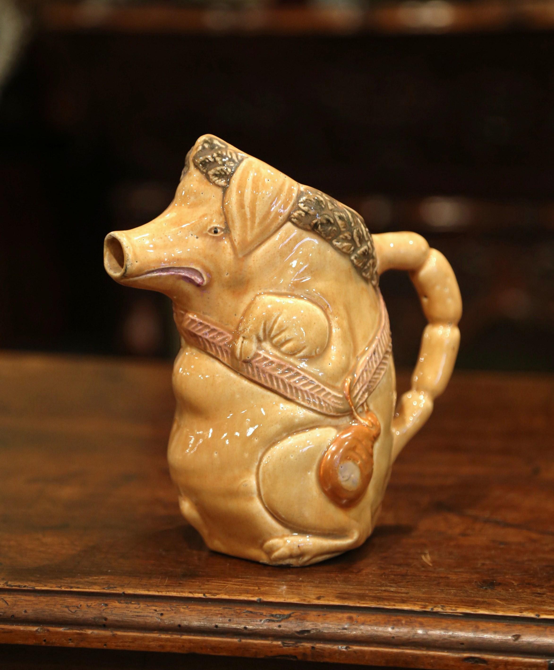 19th Century French Hand Painted Ceramic Barbotine Pig Pitcher Onnaing Style In Excellent Condition In Dallas, TX