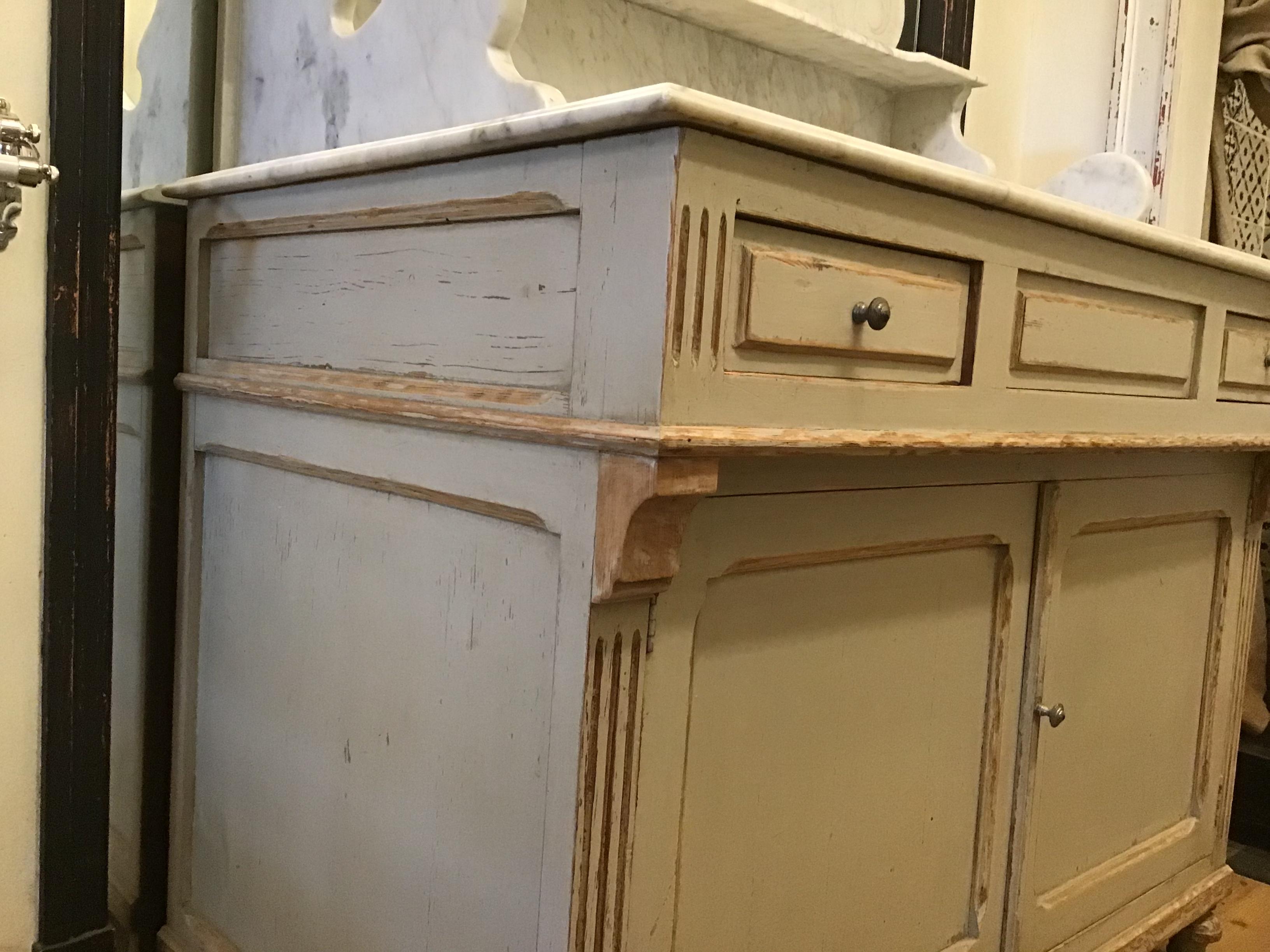 19th Century French Hand Painted Cupboard Sink with Marble Top, 1890s For Sale 4