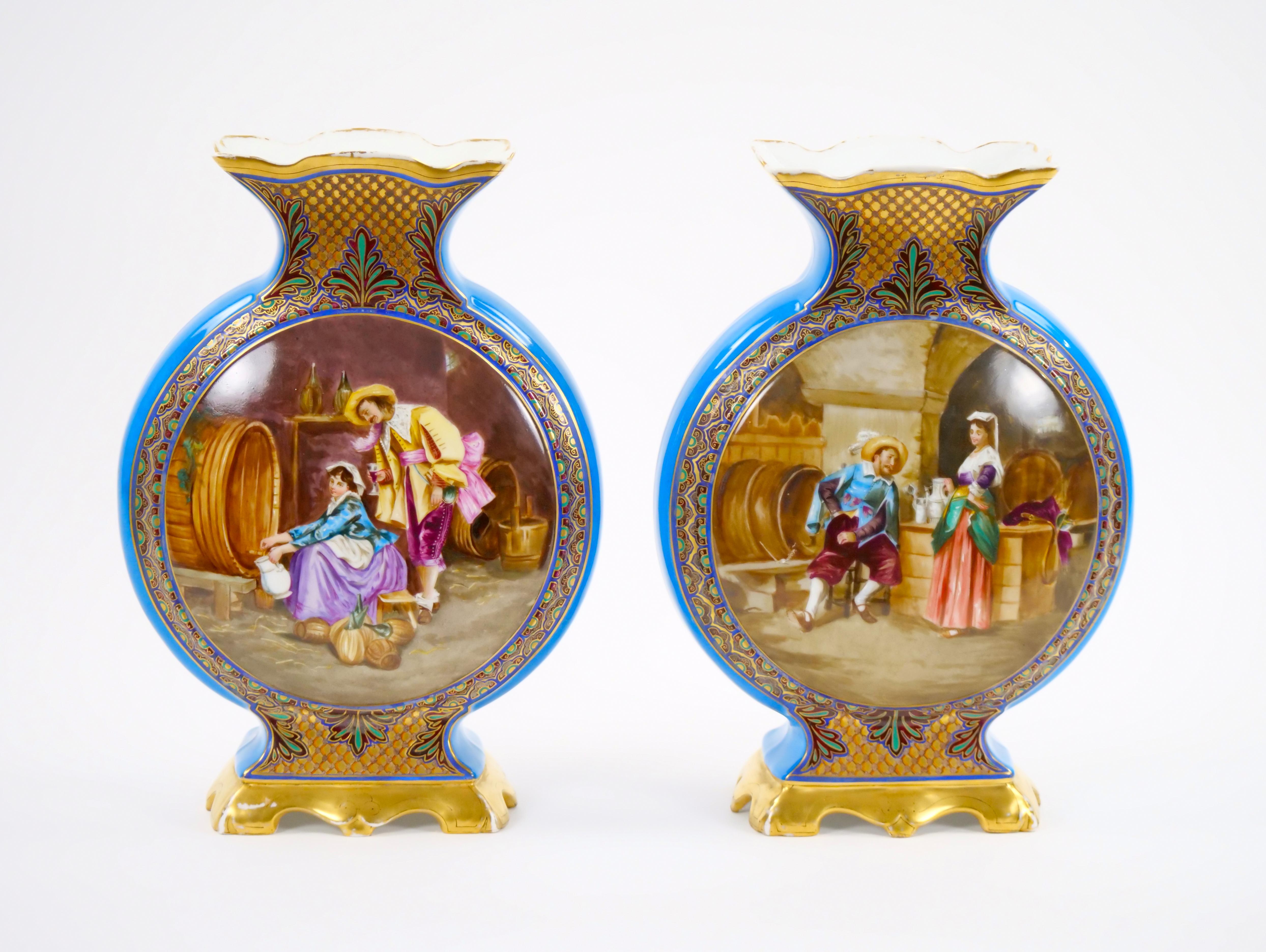 19th Century French hand Painted / Decorated  Porcelain Vases For Sale 10