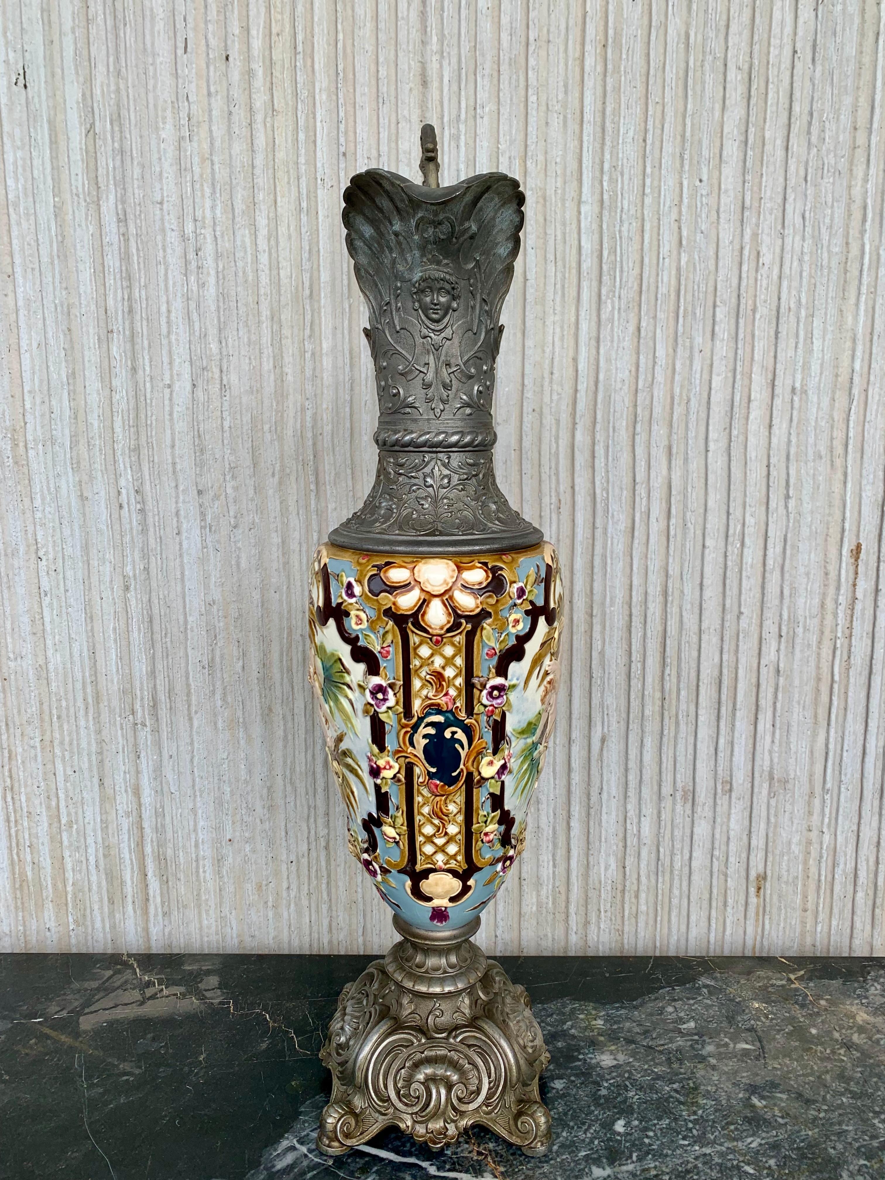 19th Century French Hand Painted Faience Ewer Vase In Good Condition For Sale In Miami, FL