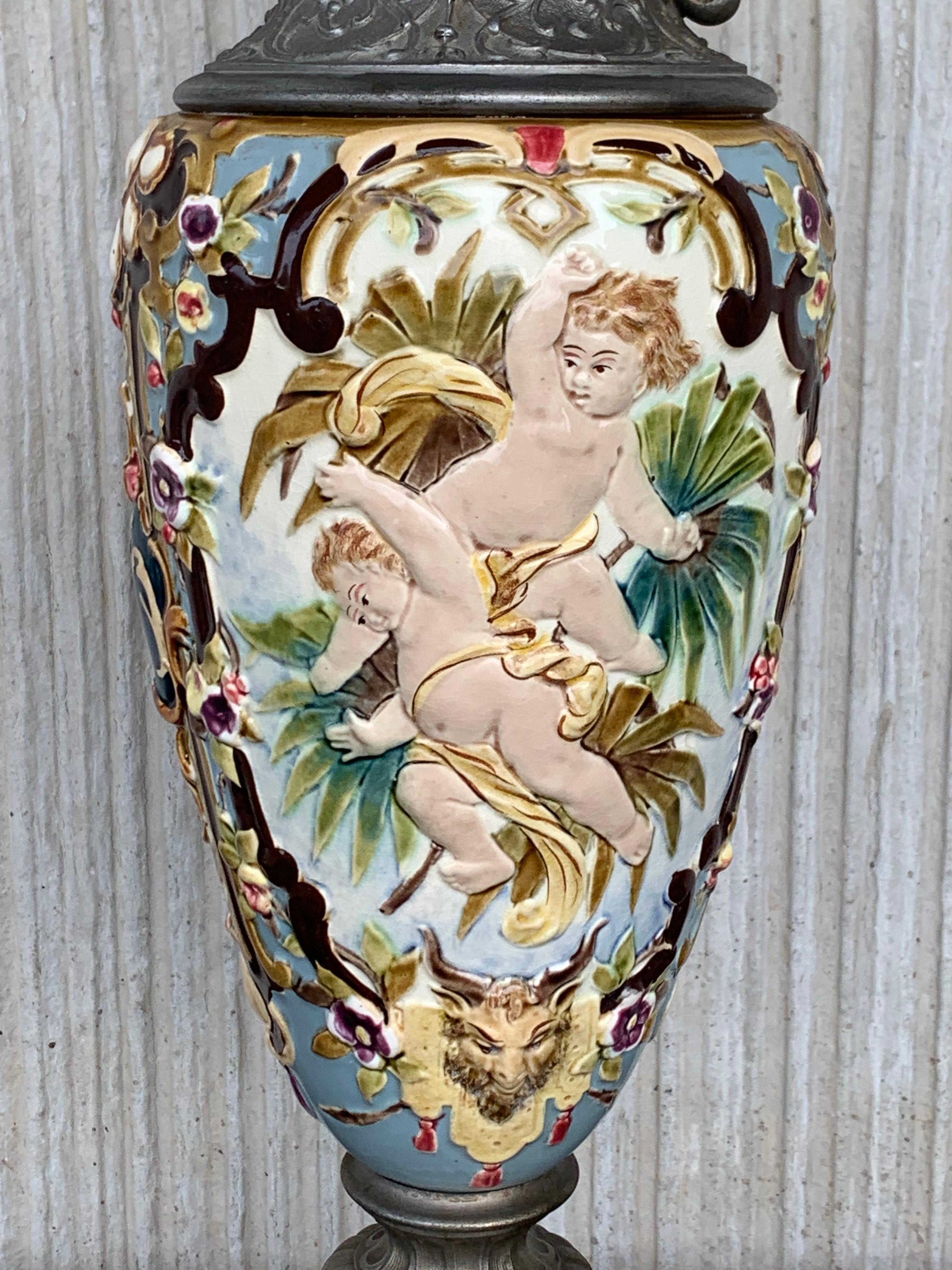 19th Century French Hand Painted Faience Ewer Vase For Sale 4