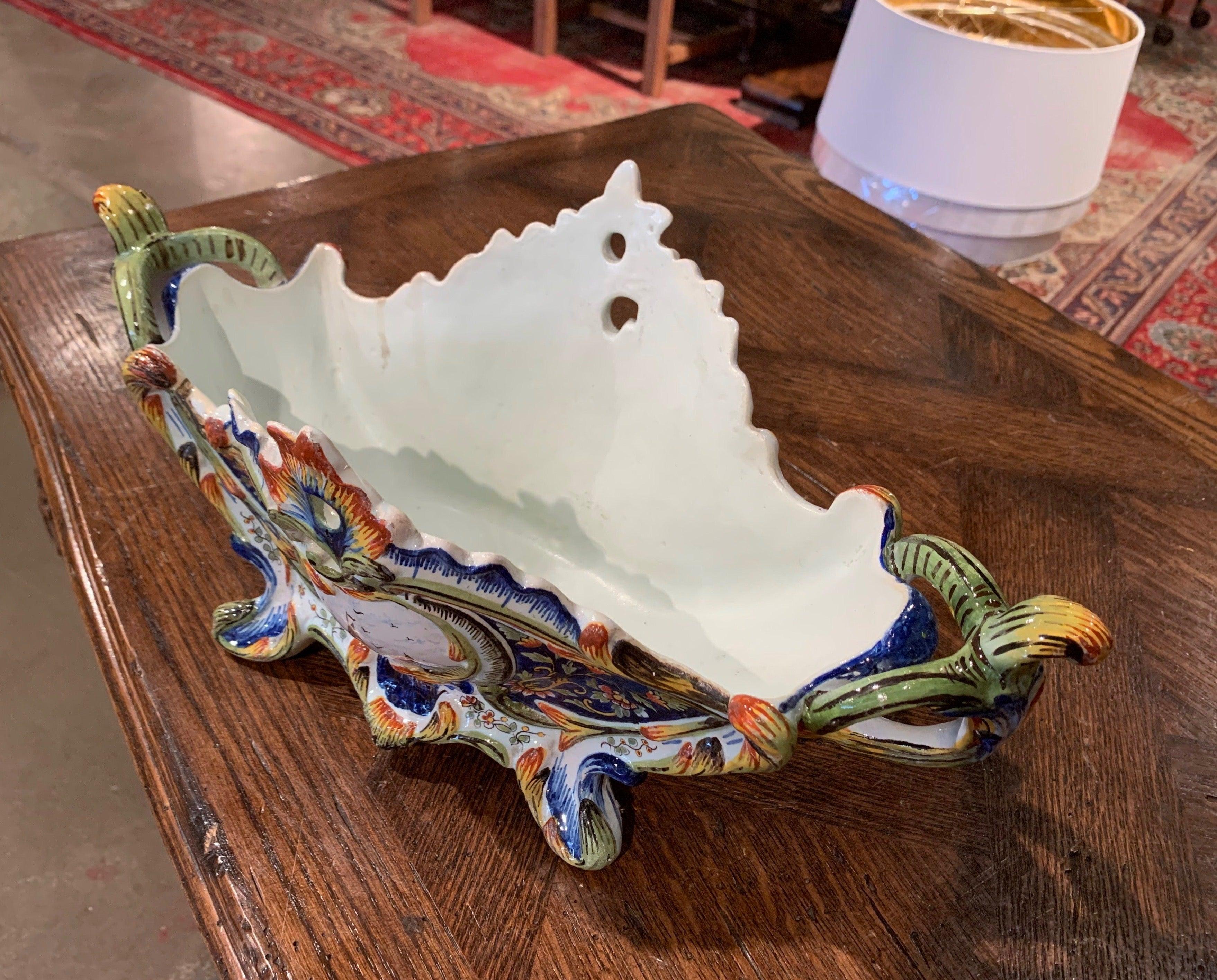 XIXe siècle Jardinière en faïence peinte à la main du 19e siècle en Normandie en vente