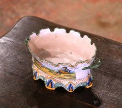 Jardinière française du 19ème siècle peinte à la main et signée Henriot Quimper