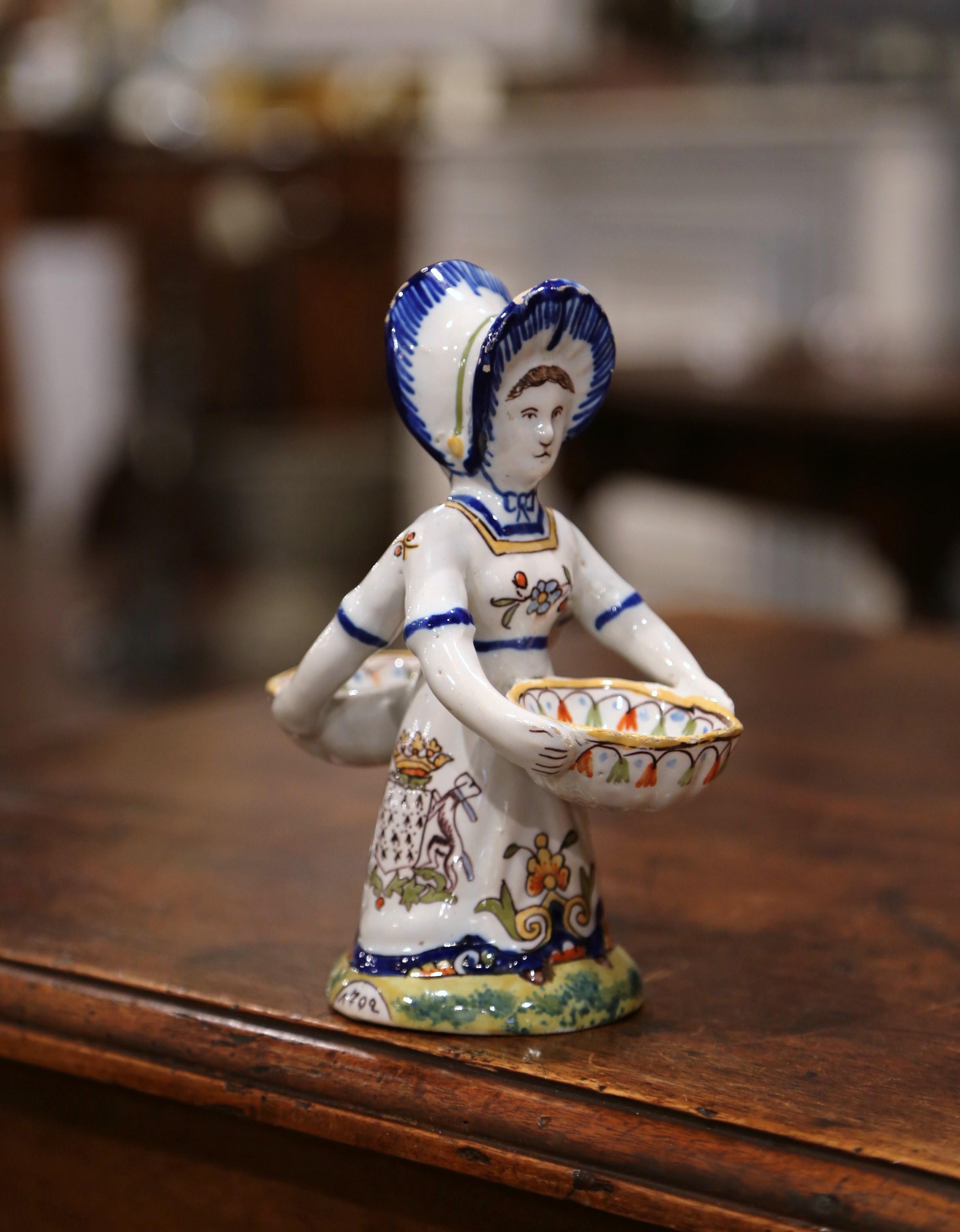 19th Century French Hand Painted Faience Salt and Pepper Shakers from Saint Malo In Excellent Condition In Dallas, TX