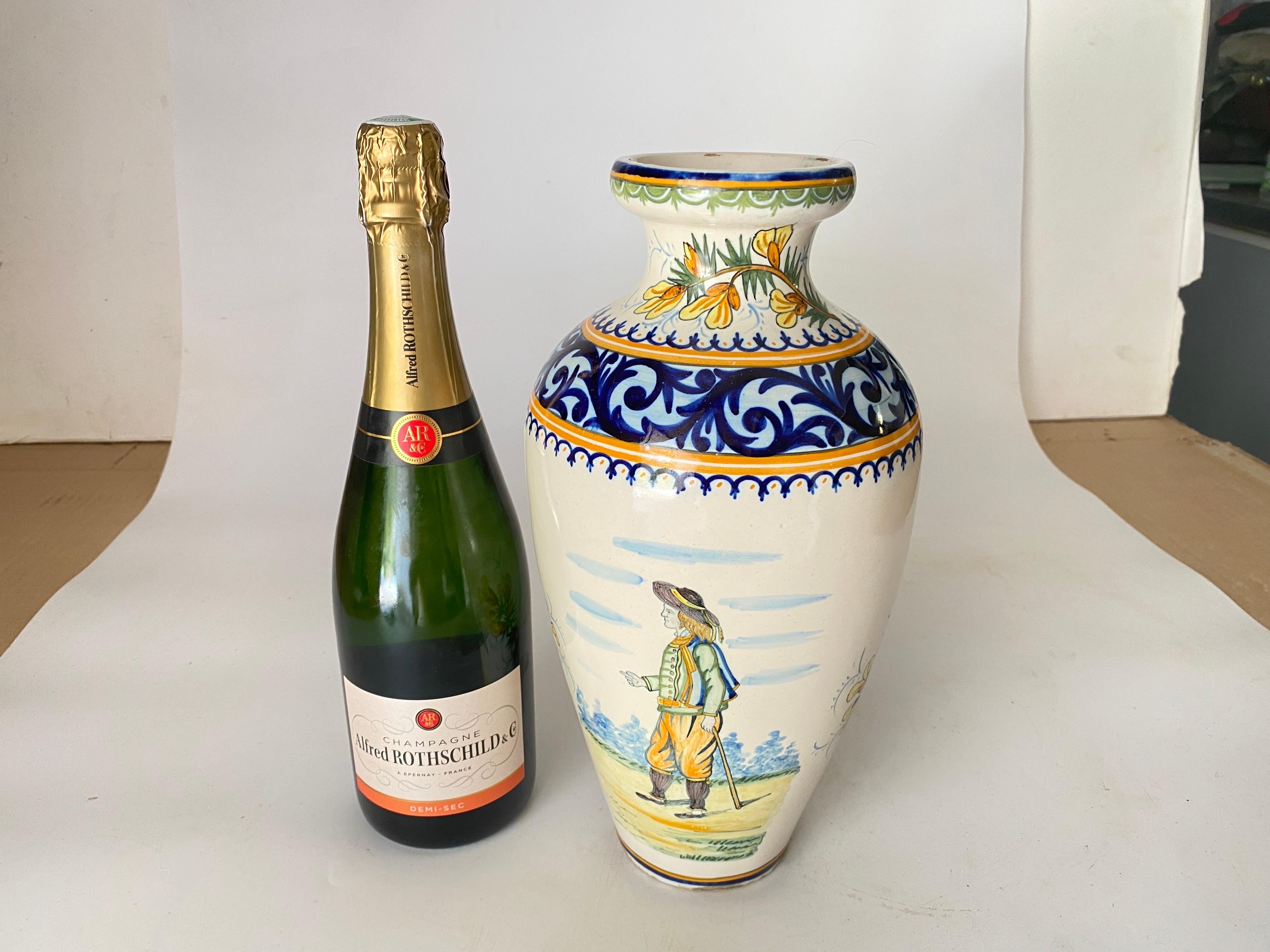 19th Century French Hand-Painted Faience Vase Signed Henriot Quimper For Sale 1