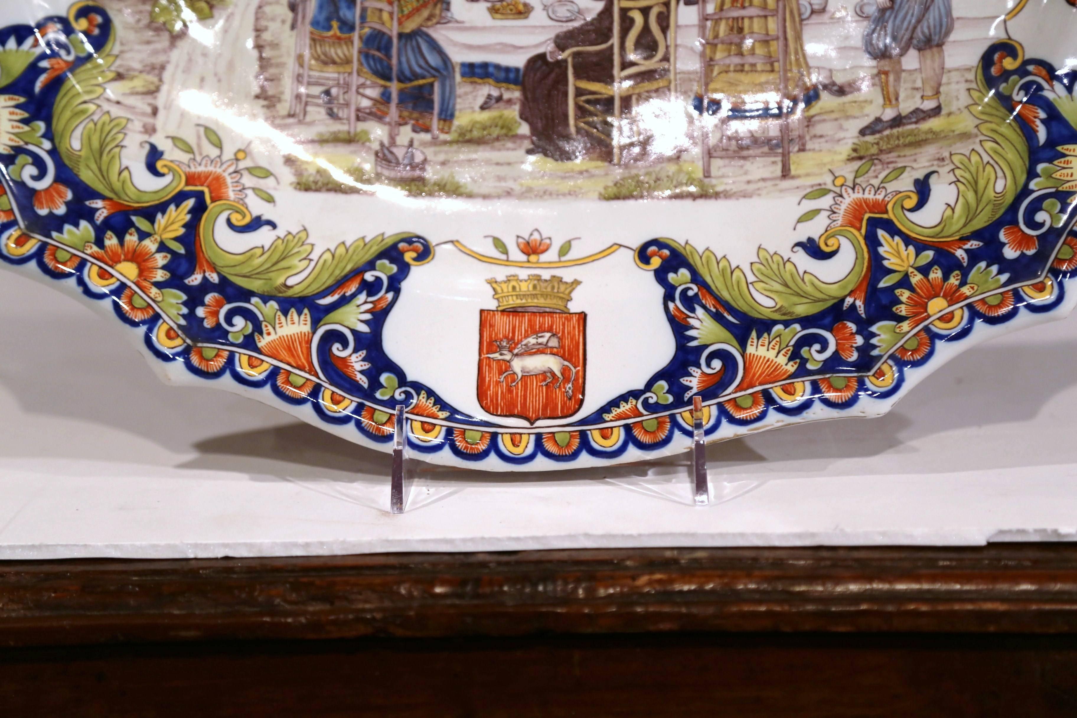 19th Century French Hand Painted Faience Wall Platter from Brittany For Sale 3