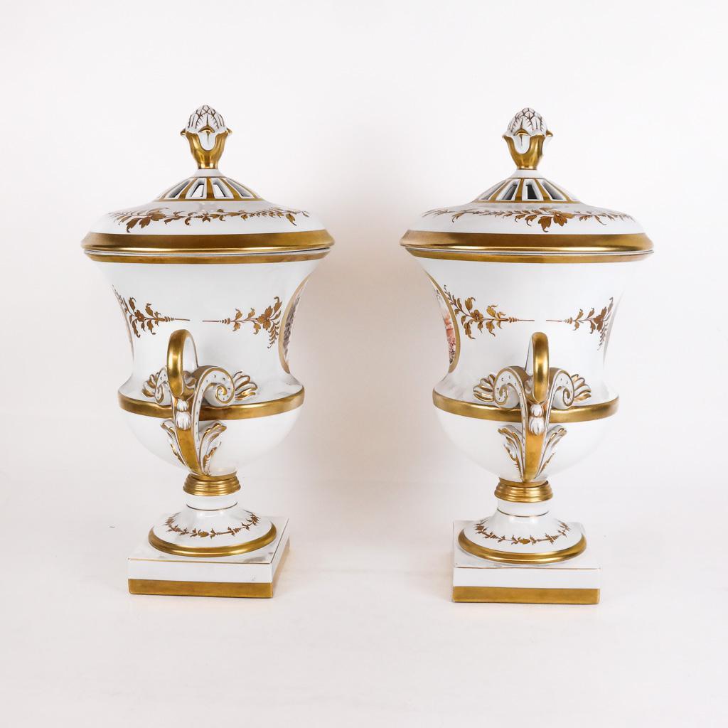 19th Century French Hand Painted / Gilt Porcelain Covered Pair Urn In Good Condition For Sale In Tarry Town, NY