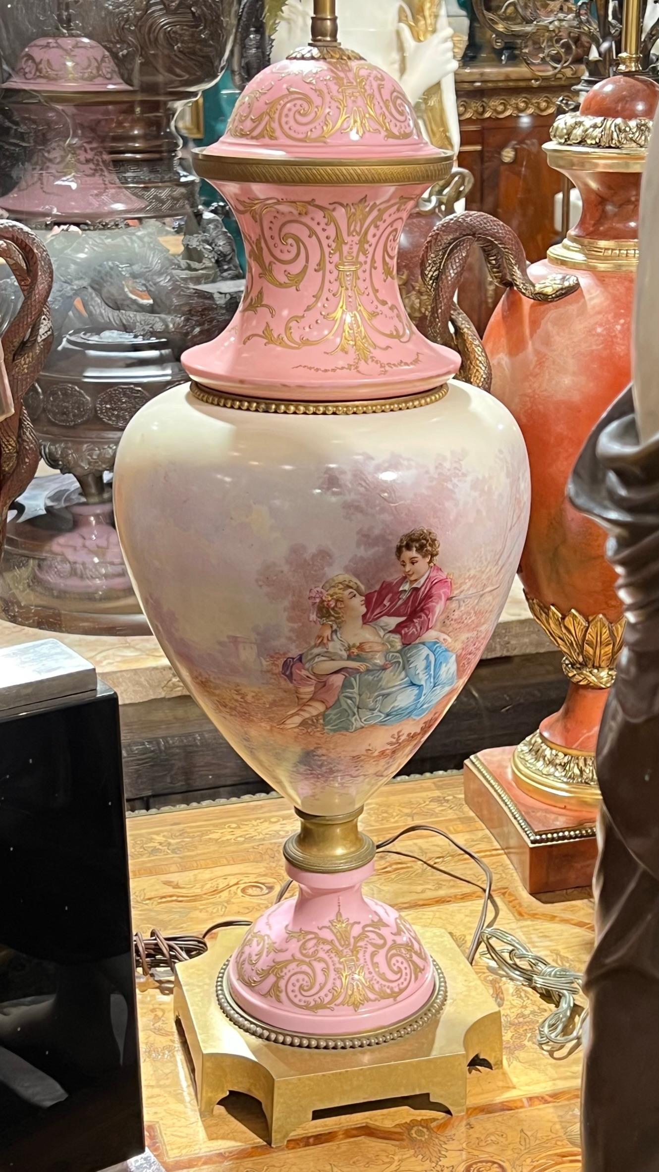 Louis XVI 19th Century French Hand-Painted Porcelain Urn-Form Table Lamp For Sale