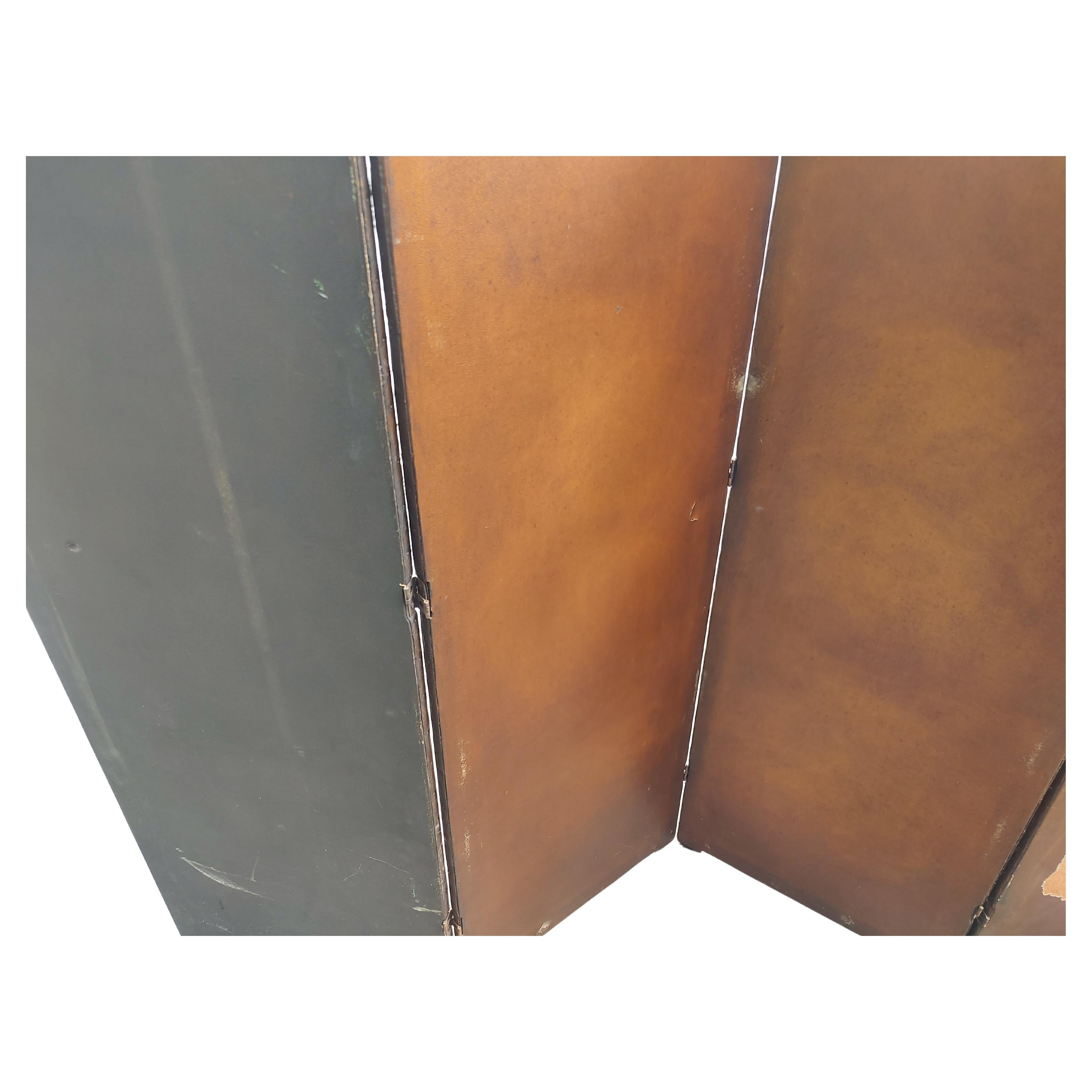 Hand-Painted 19th Century French Hand Painted Room Divider 4 Panel Leather Screen For Sale