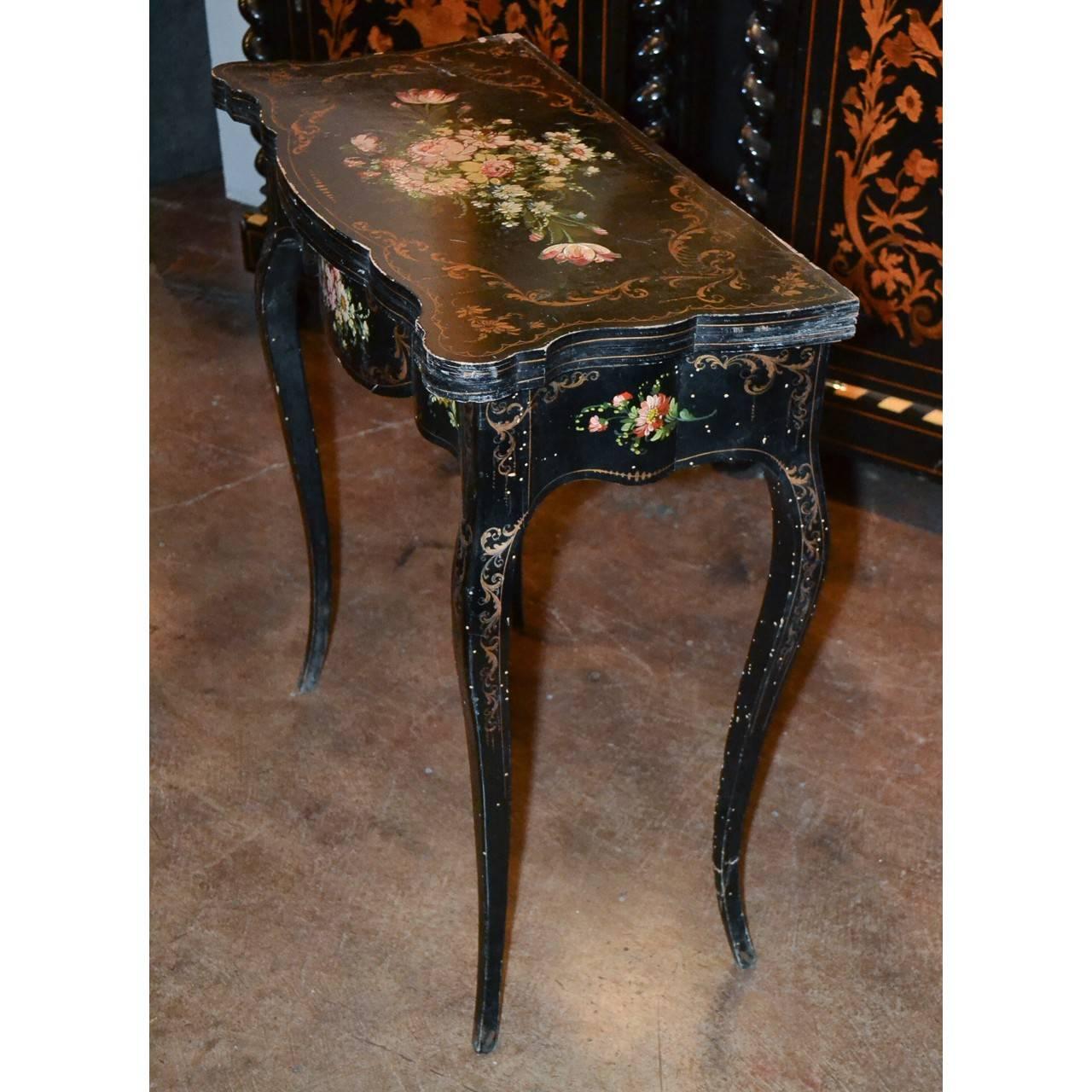 19th Century French Hand-Painted Side Table In Good Condition In Dallas, TX