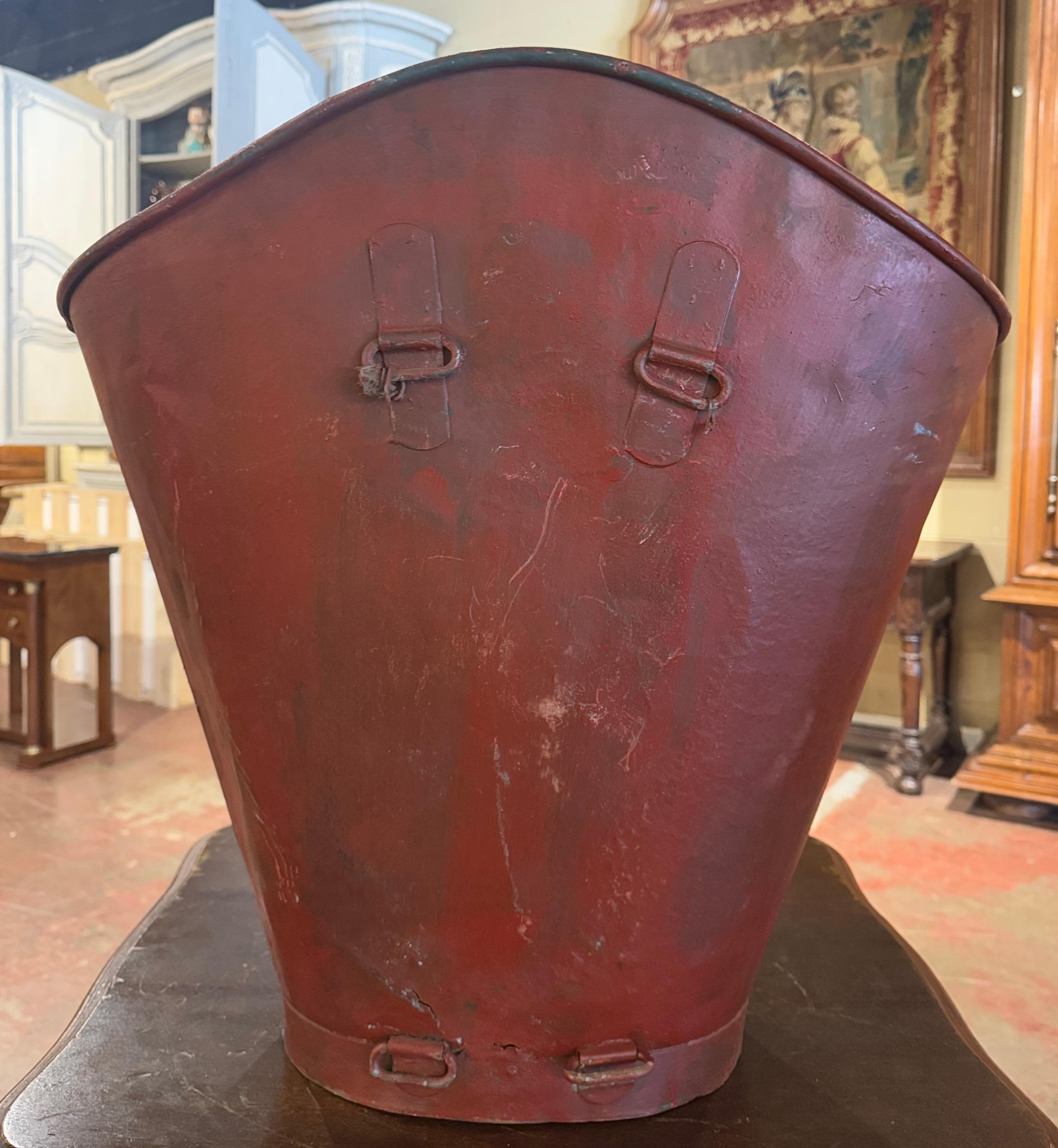 Cestino per uva in tole francese del XIX secolo, dipinto a mano, proveniente dalla Valle del Vino del Rodano In condizioni buone in vendita a Dallas, TX