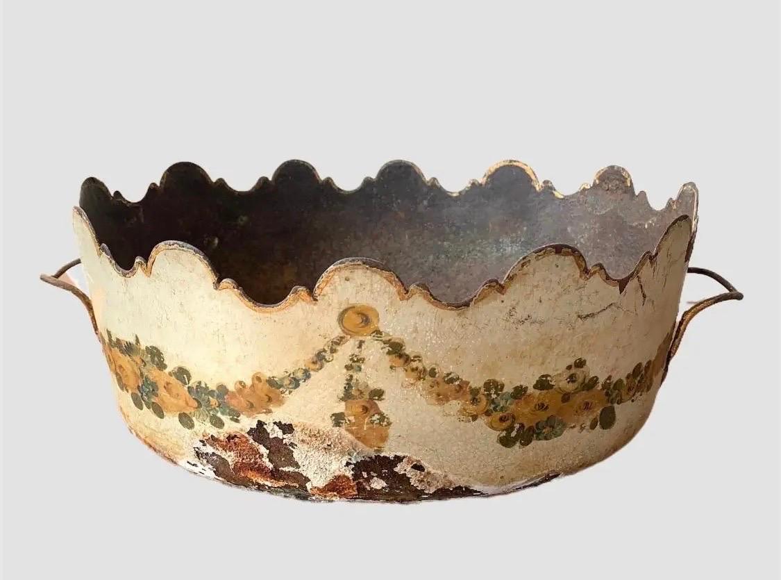 Jardiniere in toleware francese dipinto a mano del XIX secolo in vendita 1