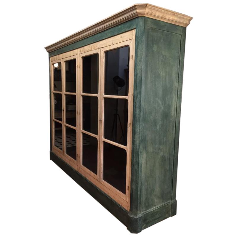 19th Century French Hand-Painted Wood Display Cabinet with Four Glass Shutters For Sale