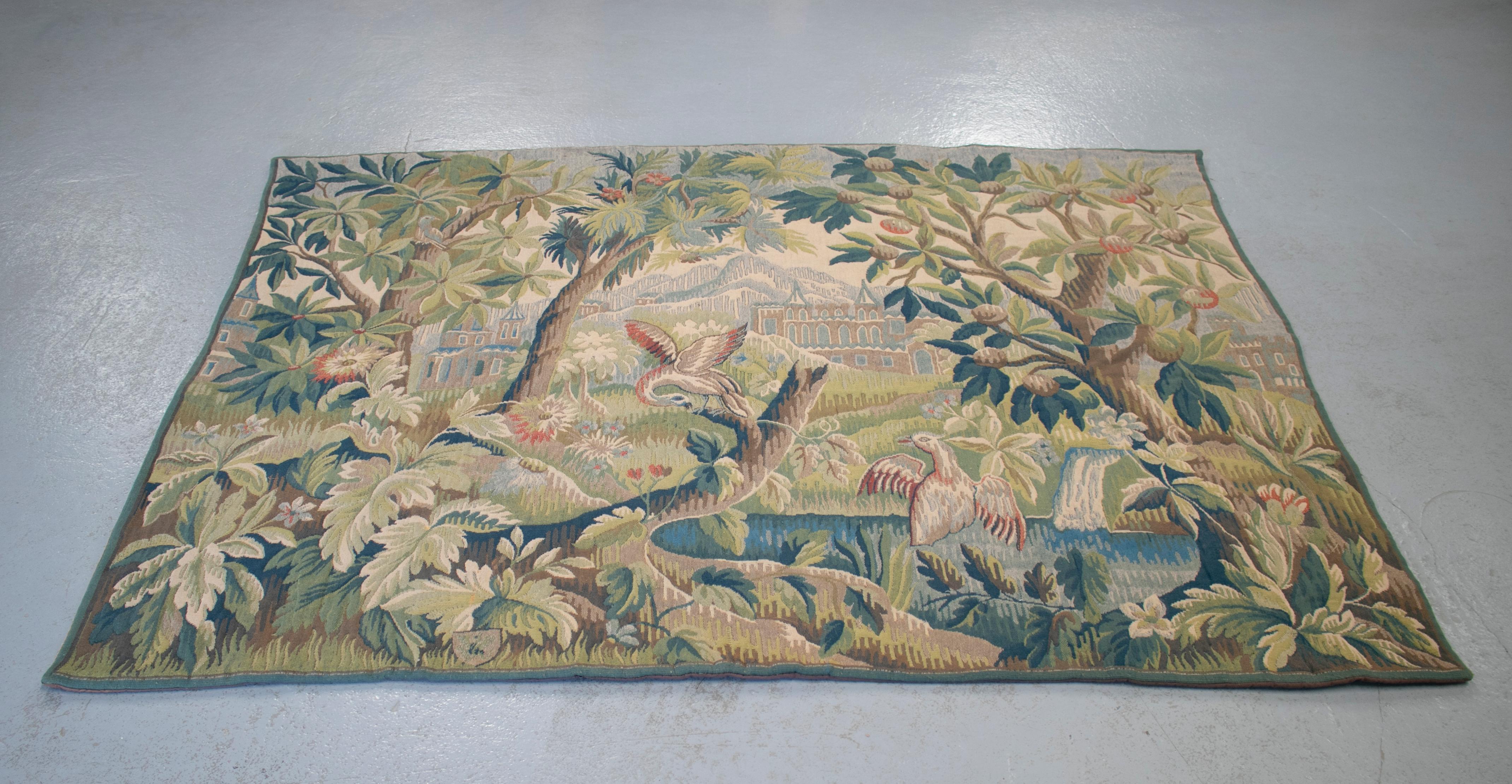 19th Century French Hand Woven Tapestry Scenery with Birds In Good Condition In Marbella, ES