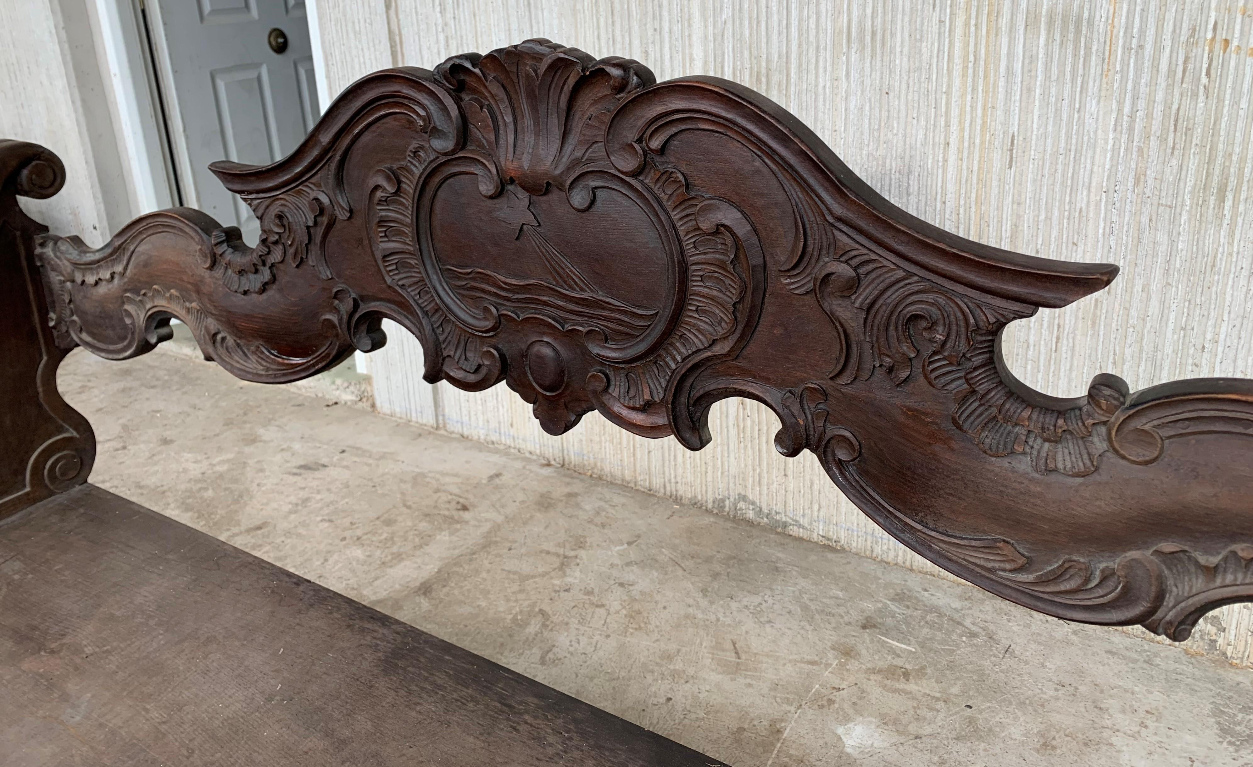 19th Century French Hand Carved Oak Settee or Park Bench For Sale 1