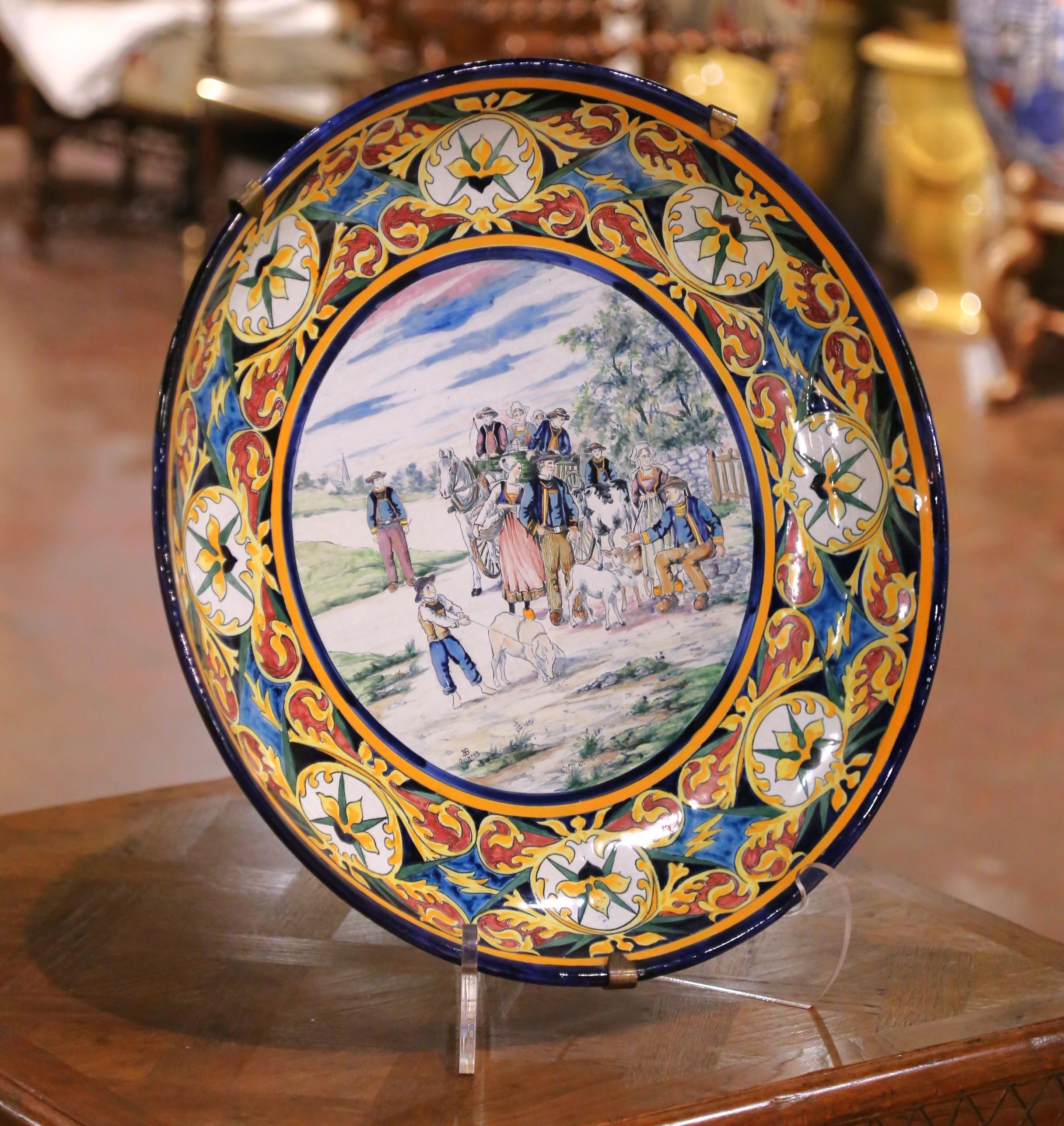 19. Jahrhundert Französisch HB Quimper Fayence Dekorative Wandteller oder Serviertablett (Handbemalt) im Angebot