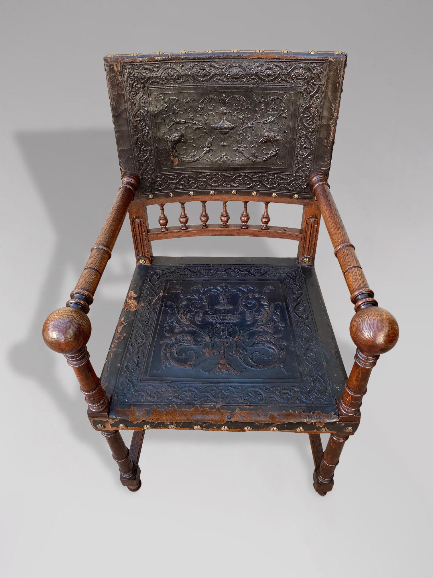 19th Century French Henr II Tooled Leather and Oak Armchair For Sale 3