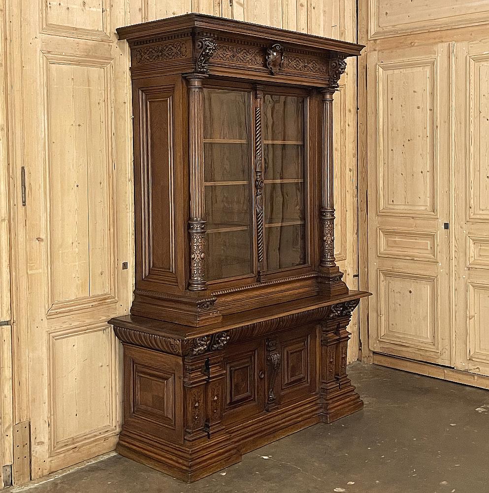 19th Century French Henri II Bookcase In Good Condition For Sale In Dallas, TX