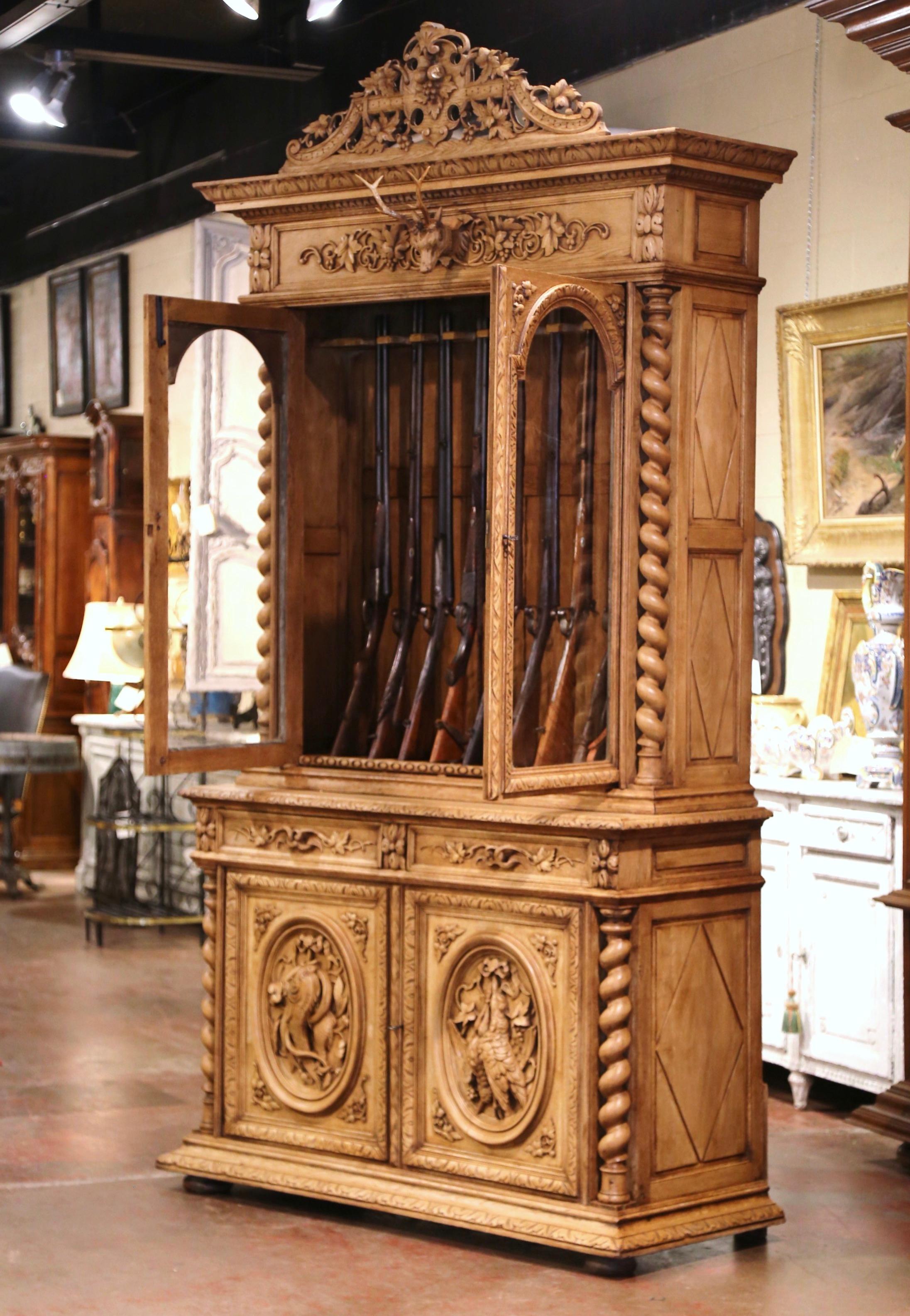 19th Century French Henri II Carved Bleached Oak Gun Cabinet with Hunt Motifs 13